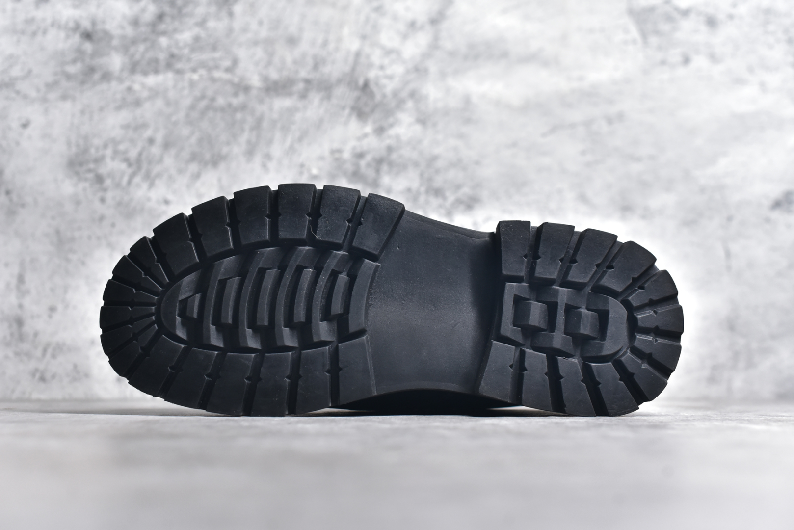 图片[6]-#Timberland 天伯伦/添柏岚经典款 23ss新款低帮 经典再造 全新升级 广东大厂品质 原盒原包装 面料采用意大利🇮🇹顶级磨砂牛皮 搭配防臭防腐真皮乳胶鞋垫 给您完美的穿着体验 质量考究耐穿 型男必备 专治不帅 高品质脚感一流 独家供应 尺码：39 40 41 42 43 44 偏大一码-选品中心