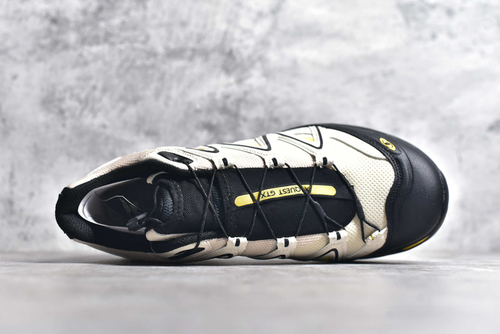 图片[4]-#Salomon XT-QUEST ADV 萨洛蒙潮流越野机能户外功能鞋 纯原外贸平台特供订单 耗时半年巨作 全套原纸板楦头开发 原厂特供网布配套加持 确保原汁原味 完美呈现版型 原档数据独家私模五层组合大底 男女鞋同步官方开发至46.5 原装Ortholite轻量化鞋垫 中底布带钢印编号 原厂TPU锁扣 进口港宝加持 后跟自然饱满 还原公司包裹性 基于 SALOMON 初代 XT 鞋身造型并搭载 4D ADVANCED CHASSIS™ 大底打造而成 为这款 XT-QUEST 带来了多项足部控制与保护等功能性 如在运动过程中控制左右晃动的过程而提高稳定性、改善长途越野过程中足中到足尖的过渡、提高感知岩石的精确度以抵抗尖锐物体对脚底的伤害以及采用动态缓冲来增强穿着舒适感 从而减轻疲劳感 使 XT-QUEST 成为一双舒适且安全的户外之履 尺码：36 36.5 37.5 38 38.5 39 40 40.5 41 42 42.5 43 44 44.5 45 46 46.5-选品中心