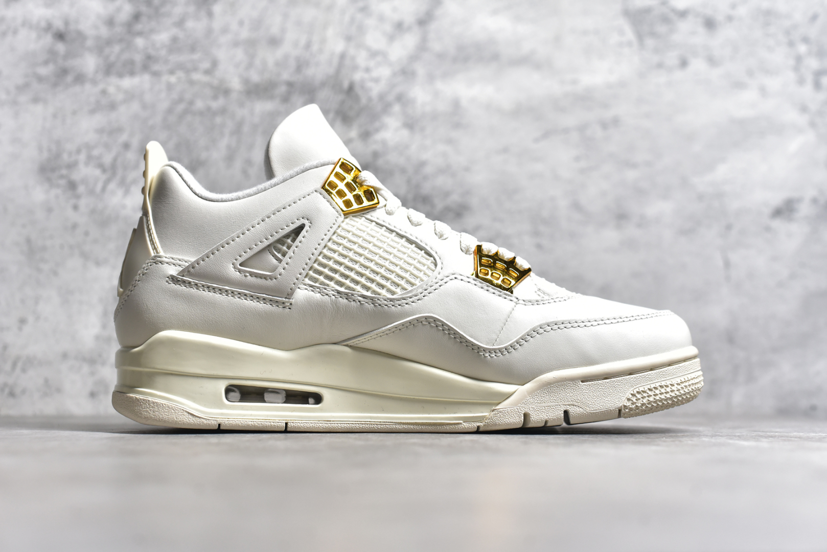图片[3]-#NK Air Jordan 4 Retro代中帮复古休闲运动文化篮球鞋 采用原厂纳帕头层皮组合固色翻毛皮鞋面材质#TPU超Q弹网格材质#还原ZP细节#原厂流水成型工艺及拉帮注胶效果#全新底模,完美品相清洁度及喷漆效果❗货号：AQ9129 170 尺码：40.5 41 42 42.5 43 44 44.5 45 46-选品中心