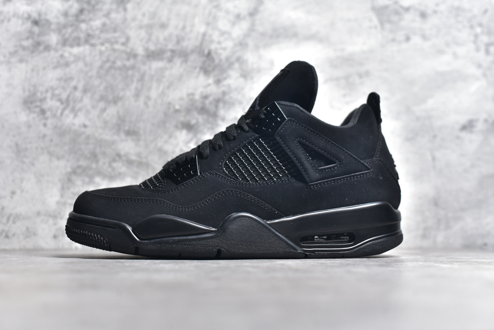 #NK Air Jordan 4 Retro代中帮复古休闲运动文化篮球鞋 采用原厂纳帕头层皮组合固色翻毛皮鞋面材质#TPU超Q弹网格材质#还原ZP细节#原厂流水成型工艺及拉帮注胶效果#全新底模,完美品相清洁度及喷漆效果❗货号：CU1110 010 尺码：40.5 41 42 42.5 43 44 44.5 45 46-选品中心