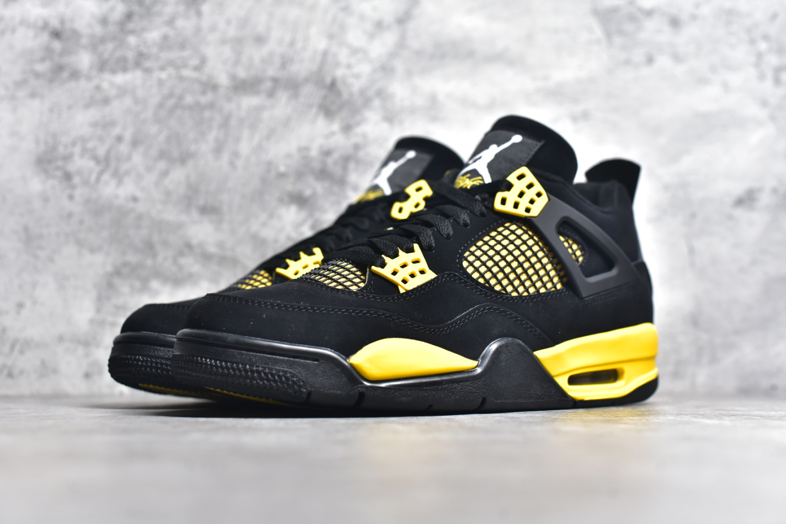 图片[2]-#NK Air Jordan 4 Retro代中帮复古休闲运动文化篮球鞋 采用原厂纳帕头层皮组合固色翻毛皮鞋面材质#TPU超Q弹网格材质#还原ZP细节#原厂流水成型工艺及拉帮注胶效果#全新底模,完美品相清洁度及喷漆效果❗货号：DH6927 017 尺码：40.5 41 42 42.5 43 44 44.5 45 46-选品中心