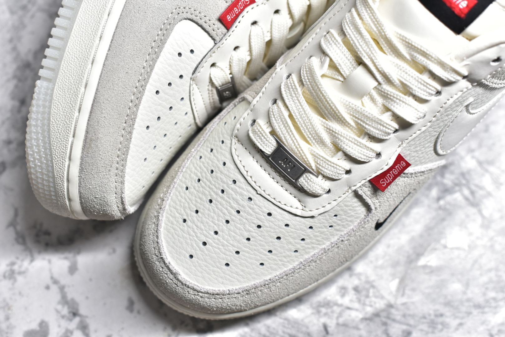 图片[8]-#NK Air Force 1\’07 Low Supreme联名-米灰织布标 空军一号低帮休闲板鞋 CH6336-517 #原楦头原纸板 原装鞋盒 定制五金配件 内置全掌气垫 原厂鞋底 尺码：36 36.5 37.5 38 38.5 39 40 40.5 41 42 42.5 43 44 44.5 45-选品中心
