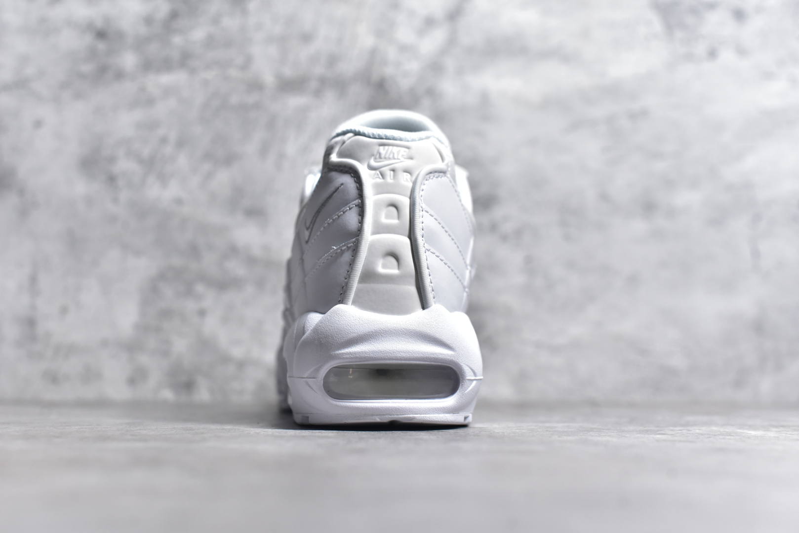 图片[5]-#独家纯原 渠道原装 市场最强NK Air Max 95 复古减震气垫跑鞋 经典重温 外单专供 终端操作 鞋款设计灵感源于人体构造 中底设计基于人体的脊柱构造 尺码：40 40.5 41 42 42.5 43 44 44.5 45 45.5 46 47.5 48.5-选品中心