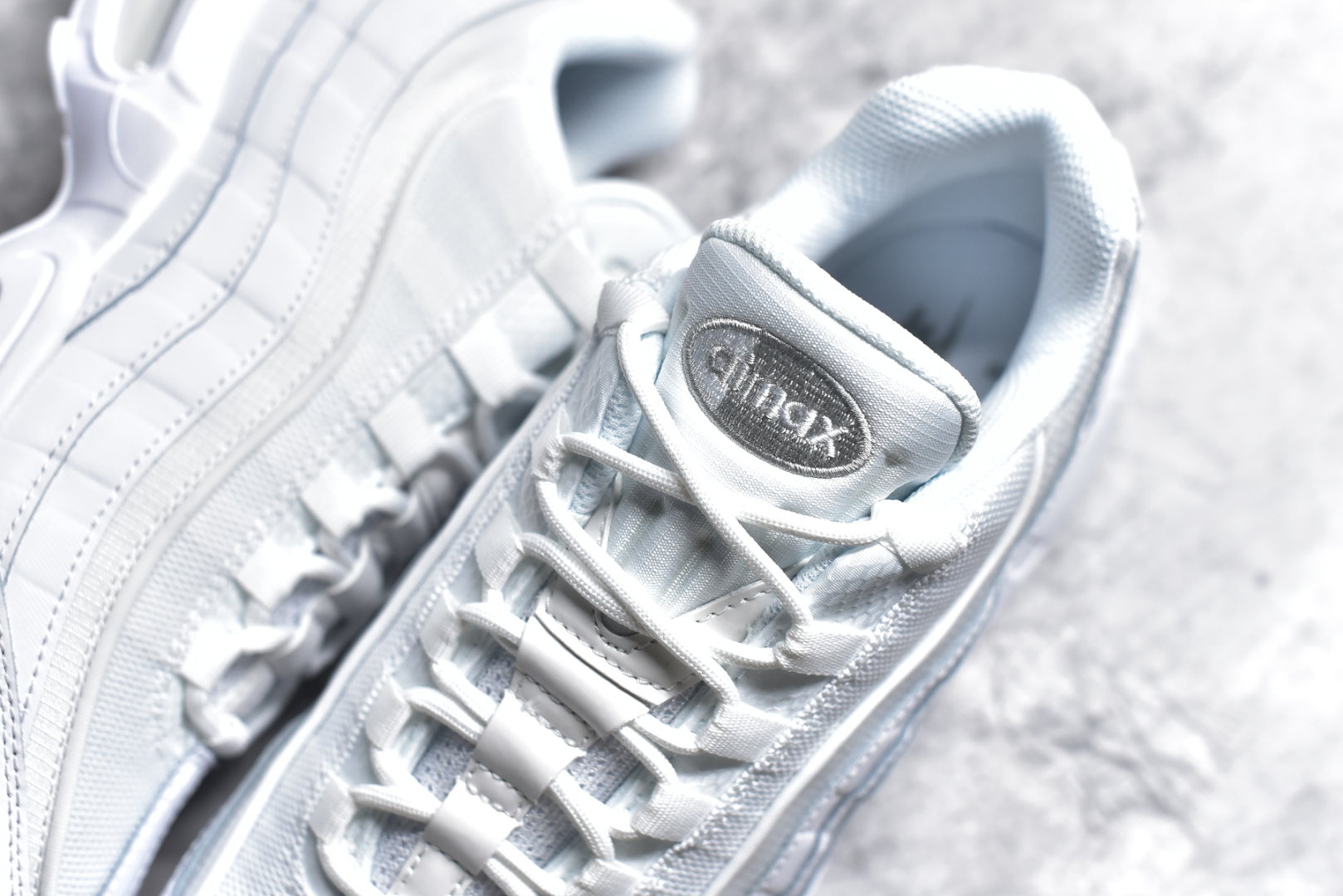 图片[9]-#独家纯原 渠道原装 市场最强NK Air Max 95 复古减震气垫跑鞋 经典重温 外单专供 终端操作 鞋款设计灵感源于人体构造 中底设计基于人体的脊柱构造 尺码：40 40.5 41 42 42.5 43 44 44.5 45 45.5 46 47.5 48.5-选品中心