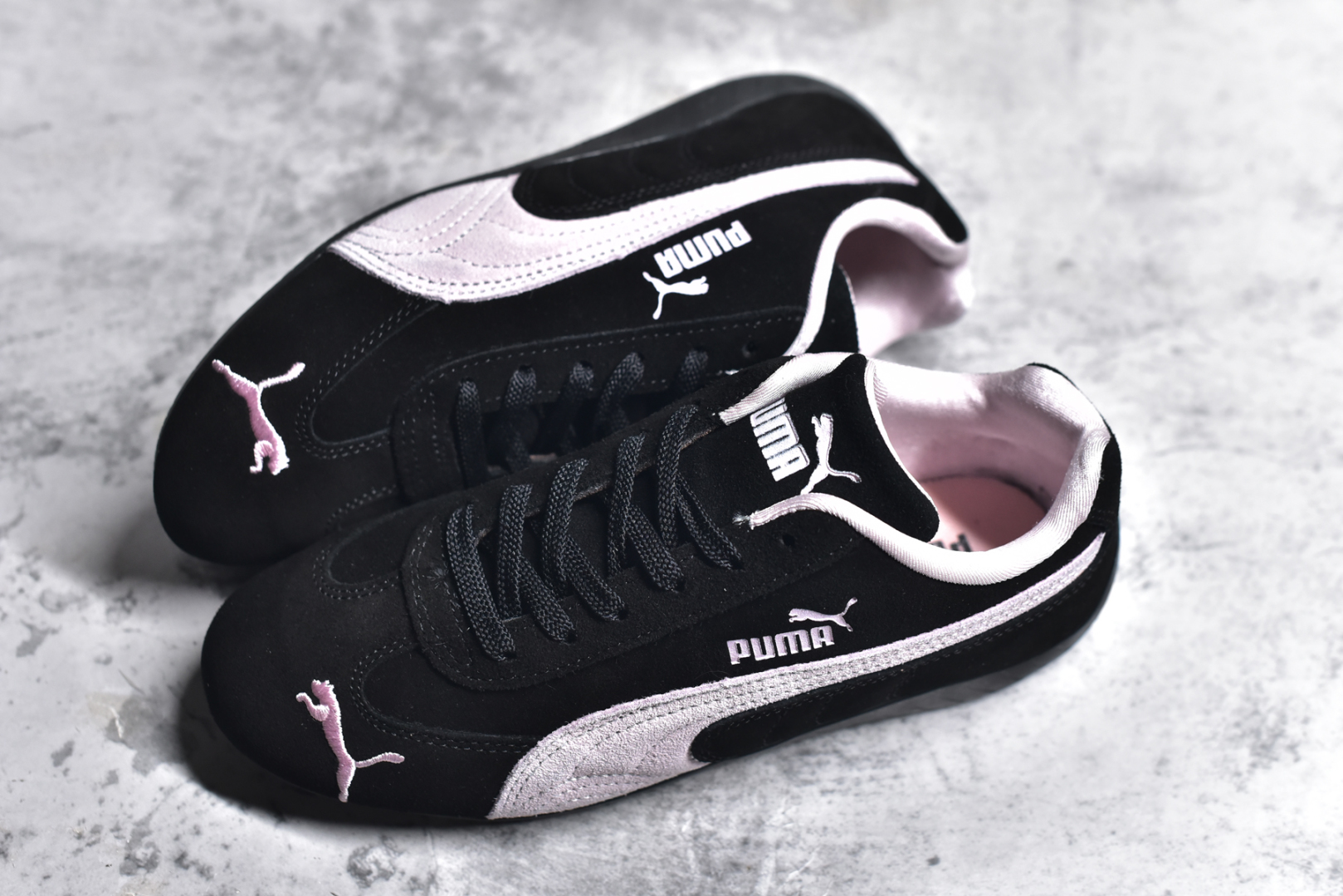 图片[7]-#彪马二代 Puma Palermo OG 复古单品 彪马 防滑耐磨低帮德训板鞋 孔眼底座和脚趾凸起由绒面革材料制成 支持侧踏时的踏步工作 脚背和侧板采用尼龙网布 即使在健身房等使用环境中也能确保透气性 像吸盘一样的设计是为了提高体育馆表面的抓地力性能 尺码： 36 36.5 37.5 38 38.5 39 40 40.5 41 42 42.5 43 44 45-选品中心