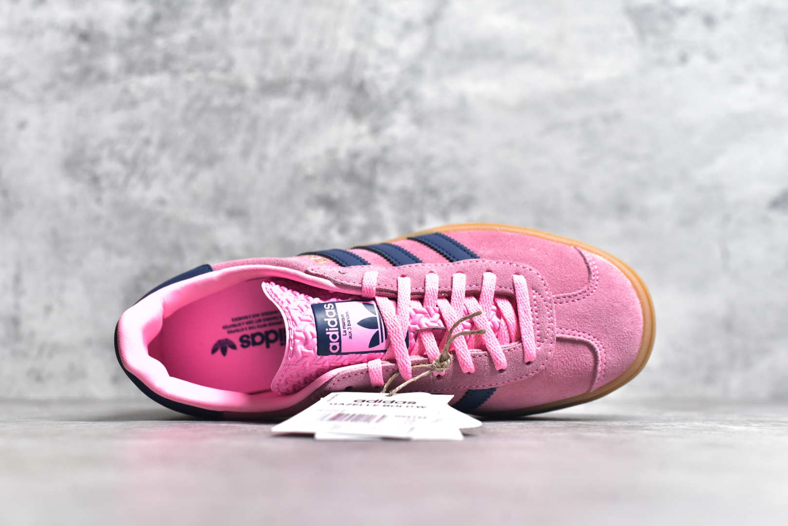 图片[4]-#AD Originals Gazelle Bold W 三叶草厚底休闲防滑耐磨低帮板鞋 鞋头出色设计 塑就出众贴合感稳固的后跟贴合足部曲线设计软弹舒适 不易磨脚橡胶鞋底配合防滑纹路设计 平稳抓地 货号：HO6122 尺码：35.5-40-选品中心