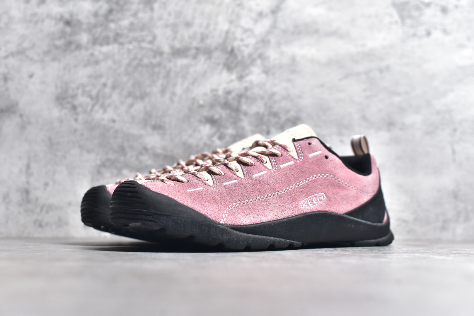 图片[2]-#Keen Jasper Rocks SP 美国人气户外品牌-科恩贾斯珀都市系列复古低帮系带户外风露营徒步登山运动训练鞋 原楦型开发纸版 采用固色翻毛皮鞋面材质 内嵌高密度EVA发泡缓震脚垫 外置一体式包裹防滑防剐蹭耐磨橡胶大底 向经典的90年代致敬 山系神级鞋履 尺码：35 36 37 38 39 40 41 42 43 44 45-选品中心