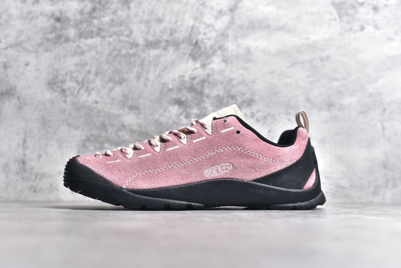 #Keen Jasper Rocks SP 美国人气户外品牌-科恩贾斯珀都市系列复古低帮系带户外风露营徒步登山运动训练鞋 原楦型开发纸版 采用固色翻毛皮鞋面材质 内嵌高密度EVA发泡缓震脚垫 外置一体式包裹防滑防剐蹭耐磨橡胶大底 向经典的90年代致敬 山系神级鞋履 尺码：35 36 37 38 39 40 41 42 43 44 45-选品中心