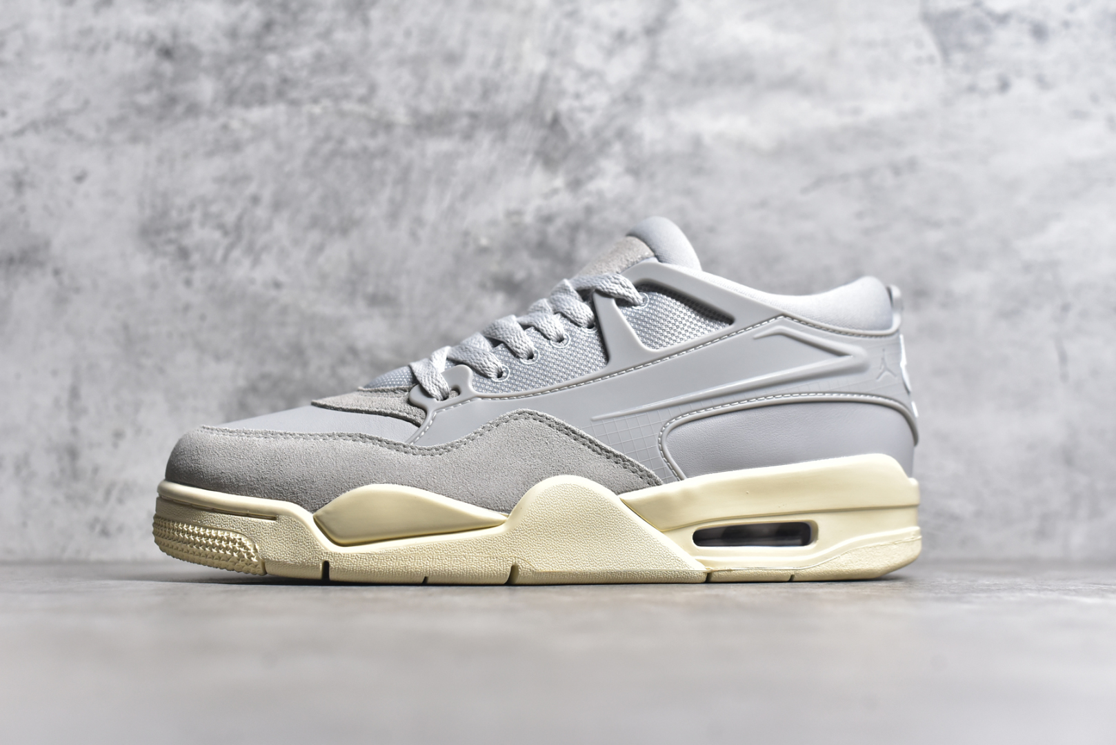 #Air Jordan 4 \”Remastered\” AJ4 乔4 低帮复古篮球鞋 #原鞋开发 大厂代工流水线打造 公司货既视感 细节随意对比 货号：FQ7940-001 尺码：40 40.5 41 42 42.5 43 44 44.5 45 46 47.5-选品中心