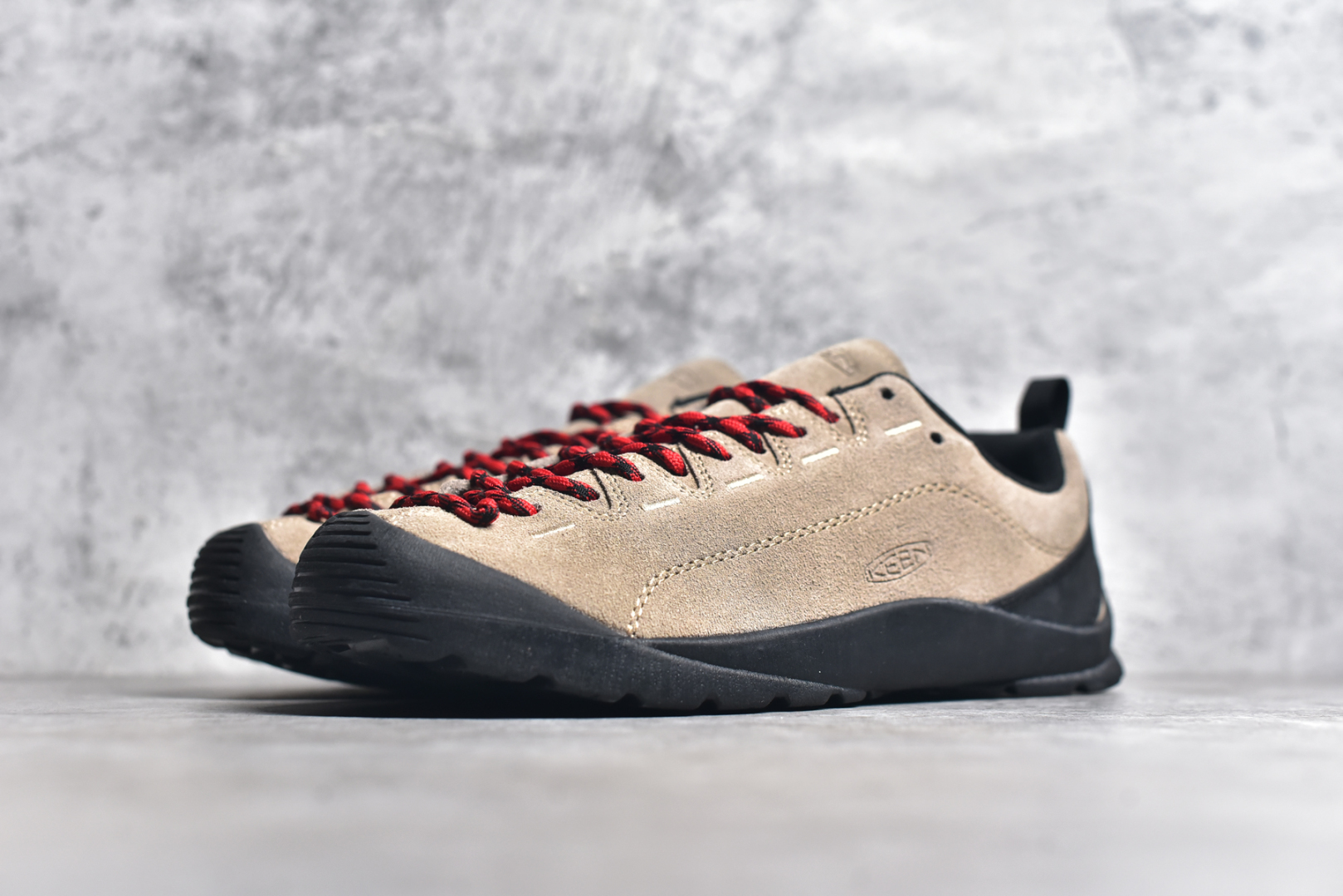 图片[2]-#Keen Jasper Rocks SP 美国人气户外品牌-科恩贾斯珀都市系列复古低帮系带户外风露营徒步登山运动训练鞋 原楦型开发纸版 采用固色翻毛皮鞋面材质 内嵌高密度EVA发泡缓震脚垫 外置一体式包裹防滑防剐蹭耐磨橡胶大底 向经典的90年代致敬 山系神级鞋履 尺码：35 36 37 38 39 40 41 42 43 44 45-选品中心