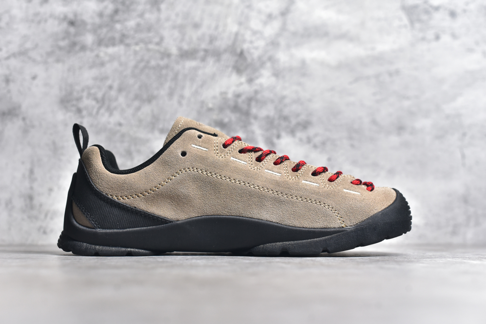 图片[3]-#Keen Jasper Rocks SP 美国人气户外品牌-科恩贾斯珀都市系列复古低帮系带户外风露营徒步登山运动训练鞋 原楦型开发纸版 采用固色翻毛皮鞋面材质 内嵌高密度EVA发泡缓震脚垫 外置一体式包裹防滑防剐蹭耐磨橡胶大底 向经典的90年代致敬 山系神级鞋履 尺码：35 36 37 38 39 40 41 42 43 44 45-选品中心