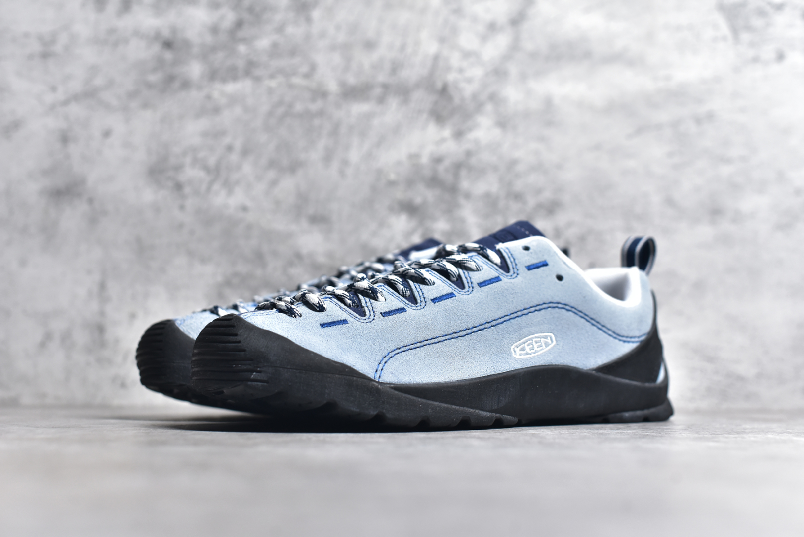 图片[2]-#Keen Jasper Rocks SP 美国人气户外品牌-科恩贾斯珀都市系列复古低帮系带户外风露营徒步登山运动训练鞋 原楦型开发纸版 采用固色翻毛皮鞋面材质 内嵌高密度EVA发泡缓震脚垫 外置一体式包裹防滑防剐蹭耐磨橡胶大底 向经典的90年代致敬 山系神级鞋履 尺码：35 36 37 38 39 40 41 42 43 44 45-选品中心