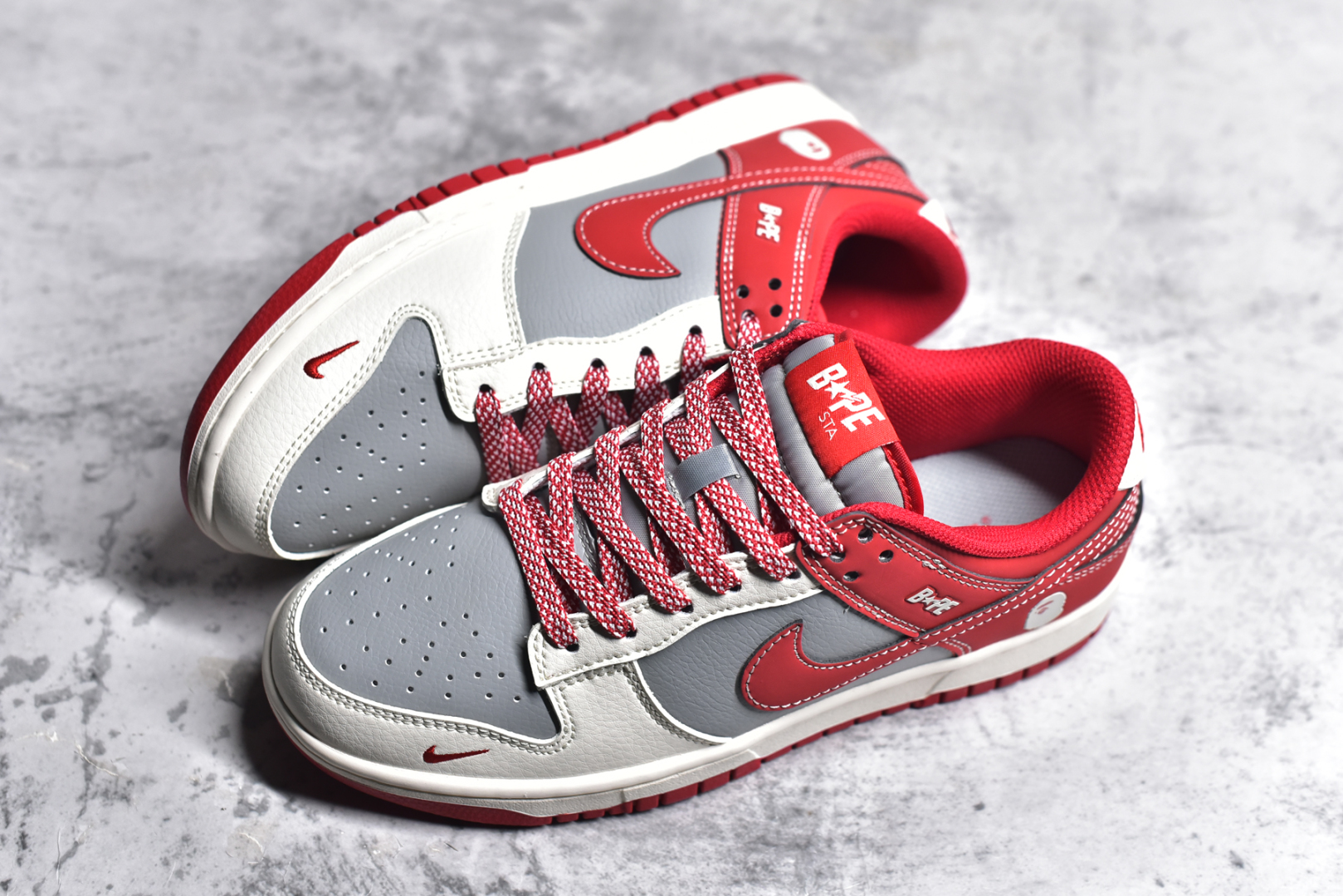 图片[7]-#NK SB Dunk Low 猿人头联名 纯原大厂出品 极力推荐 原装头层材料 独家版型蒸餾加工 帶來的是更好的视觉和脚感体验 大厂纯原品质出货 清洁度 电绣工艺 皮料切割干净无任何毛边 细节完美 货号： BB8969 0082722 尺码：36 36.5 37.5 38 38.5 39 40 40.5 41 42 42.5 43 44 44.5 45-选品中心