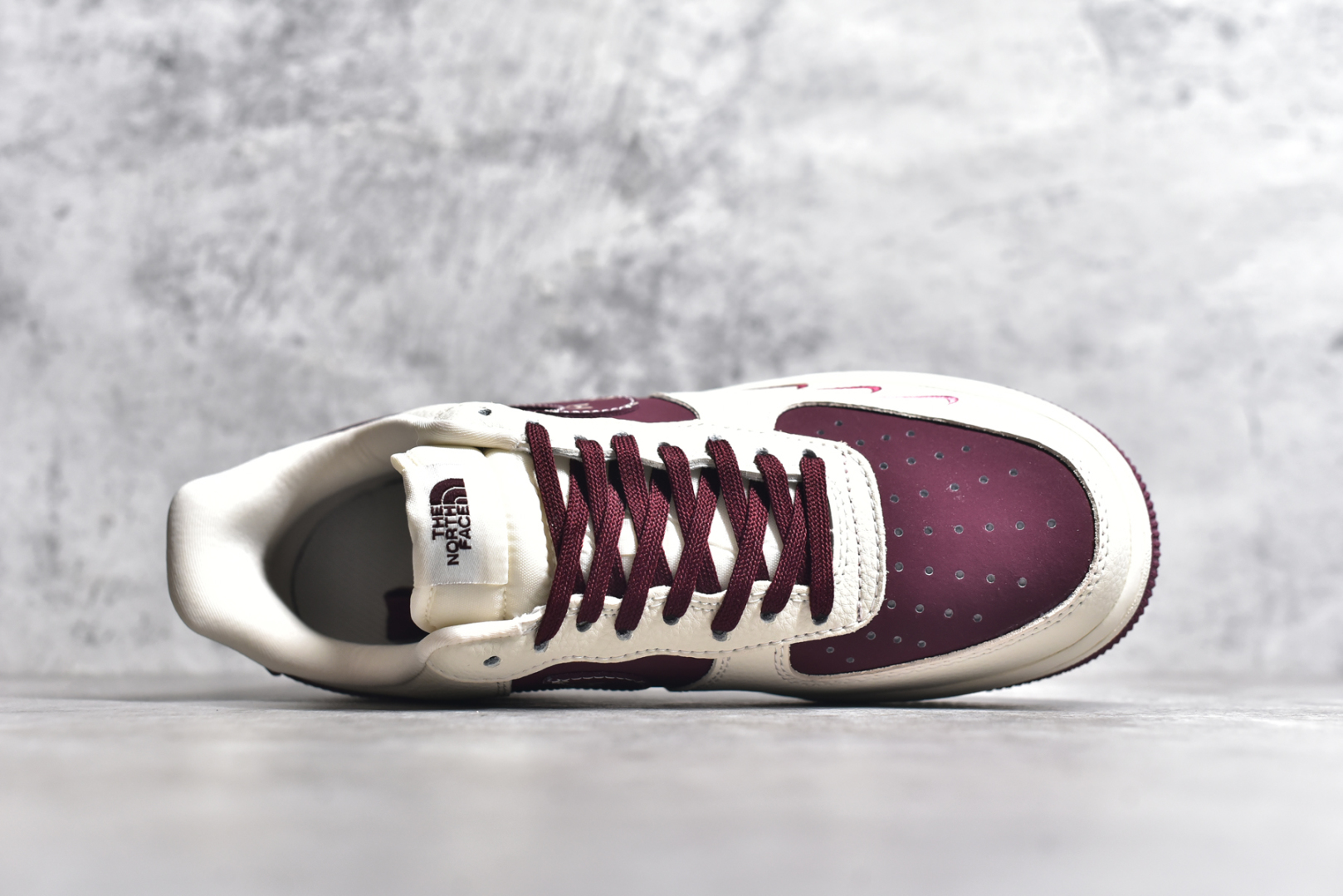 图片[4]-#NK Air Force 1\’07 Low 北面联名 酒红三勾 空军一号低帮休闲板鞋 KK1988-042 #原楦头原纸板 原装鞋盒 定制五金配件 内置全掌气垫 原厂鞋底 尺码：36 36.5 37.5 38 38.5 39 40 40.5 41 42 42.5 43 44 44.5 45-选品中心