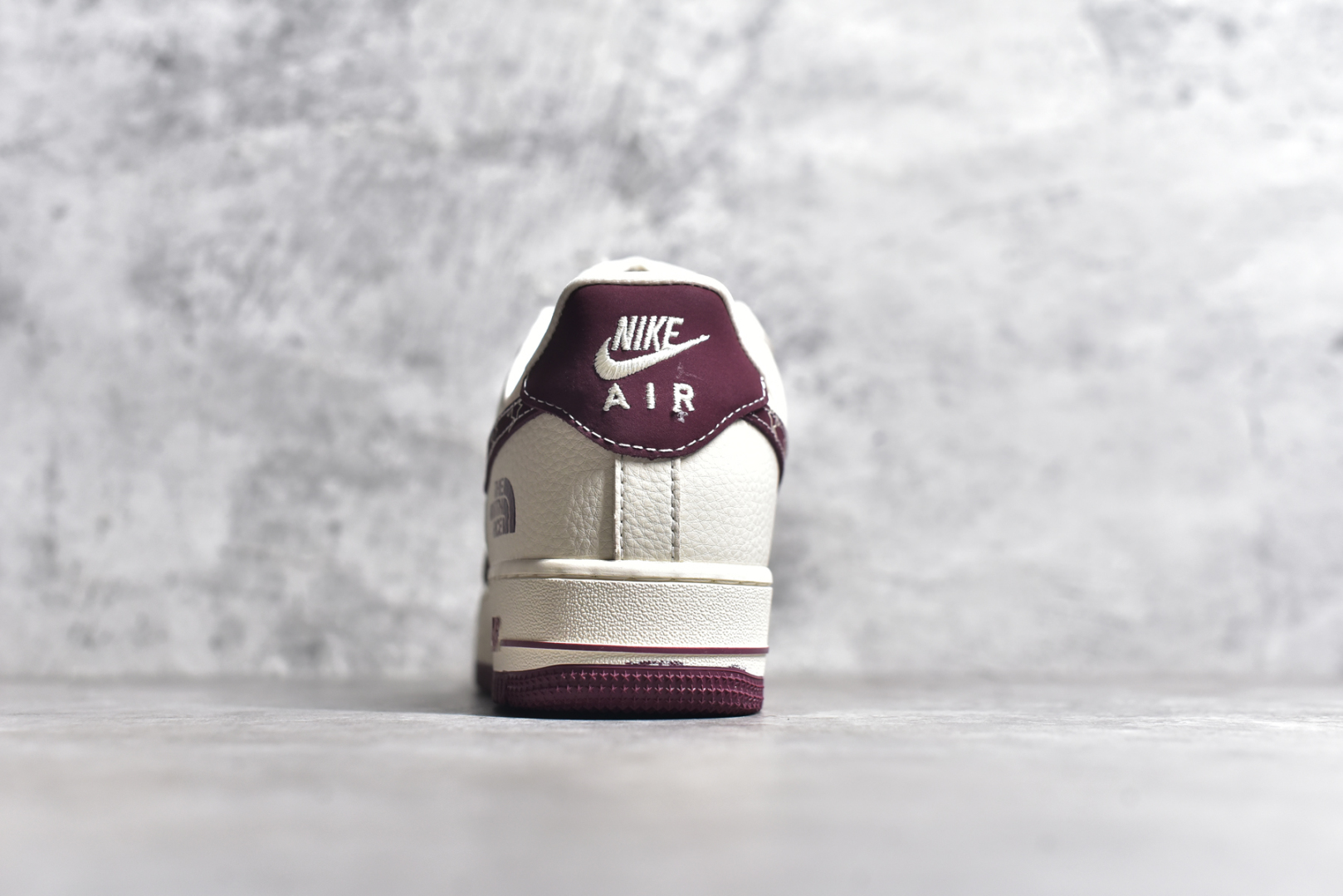 图片[5]-#NK Air Force 1\’07 Low 北面联名 酒红三勾 空军一号低帮休闲板鞋 KK1988-042 #原楦头原纸板 原装鞋盒 定制五金配件 内置全掌气垫 原厂鞋底 尺码：36 36.5 37.5 38 38.5 39 40 40.5 41 42 42.5 43 44 44.5 45-选品中心