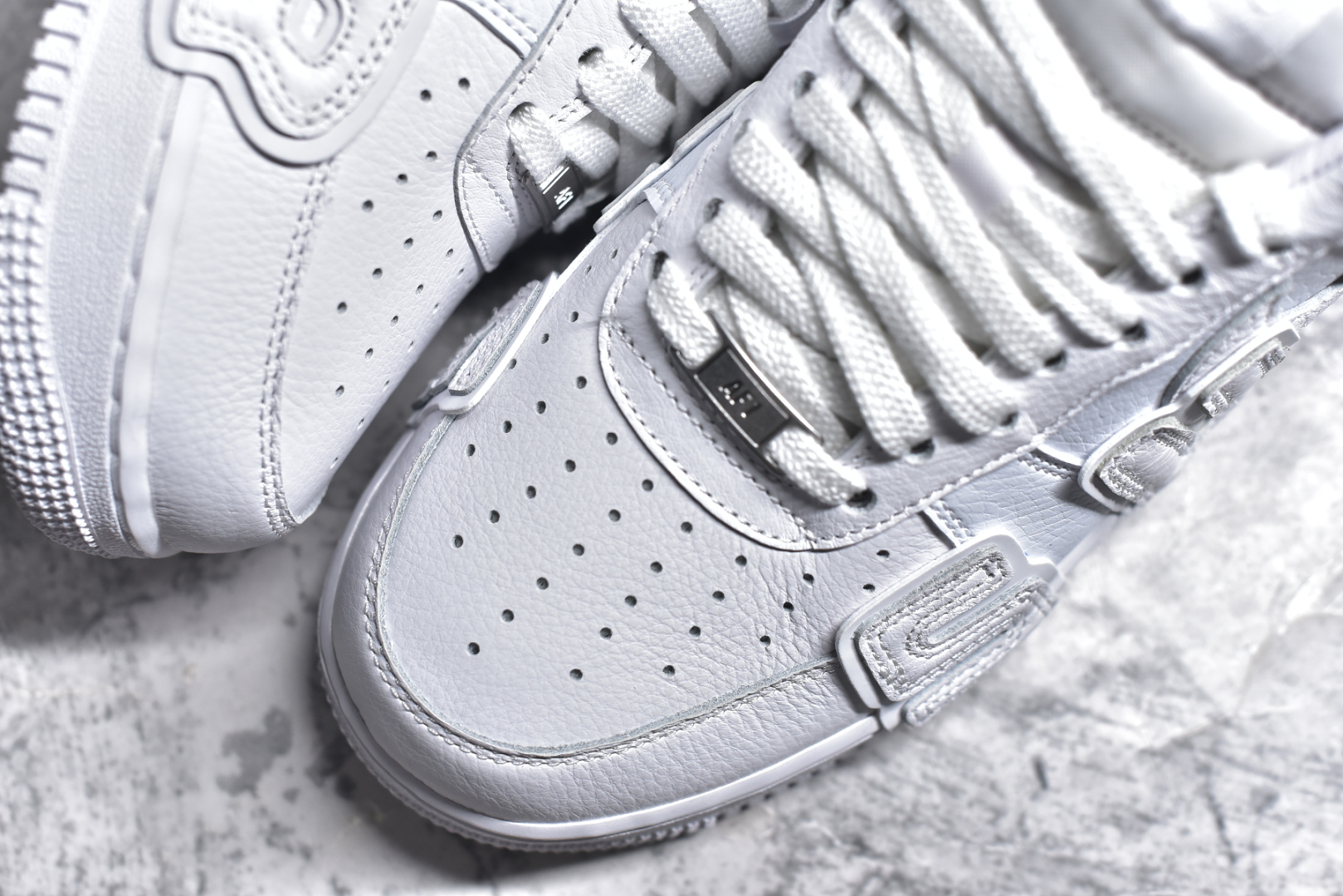 图片[8]-#纯原 CPFM x NK Air Force 1 Low 空军一号系列低帮 经典百搭休闲运动板鞋“联名放大补丁字母”近日，A$AP Bari 在其官方社交媒体上预告了 Cactus Plant Flea Market 货号：FQ7069-100 尺码：36 36.5 37.5 38 38.5 39 40 40.5 41 42 42.5 43 44 44.5 45 46 47.5-选品中心
