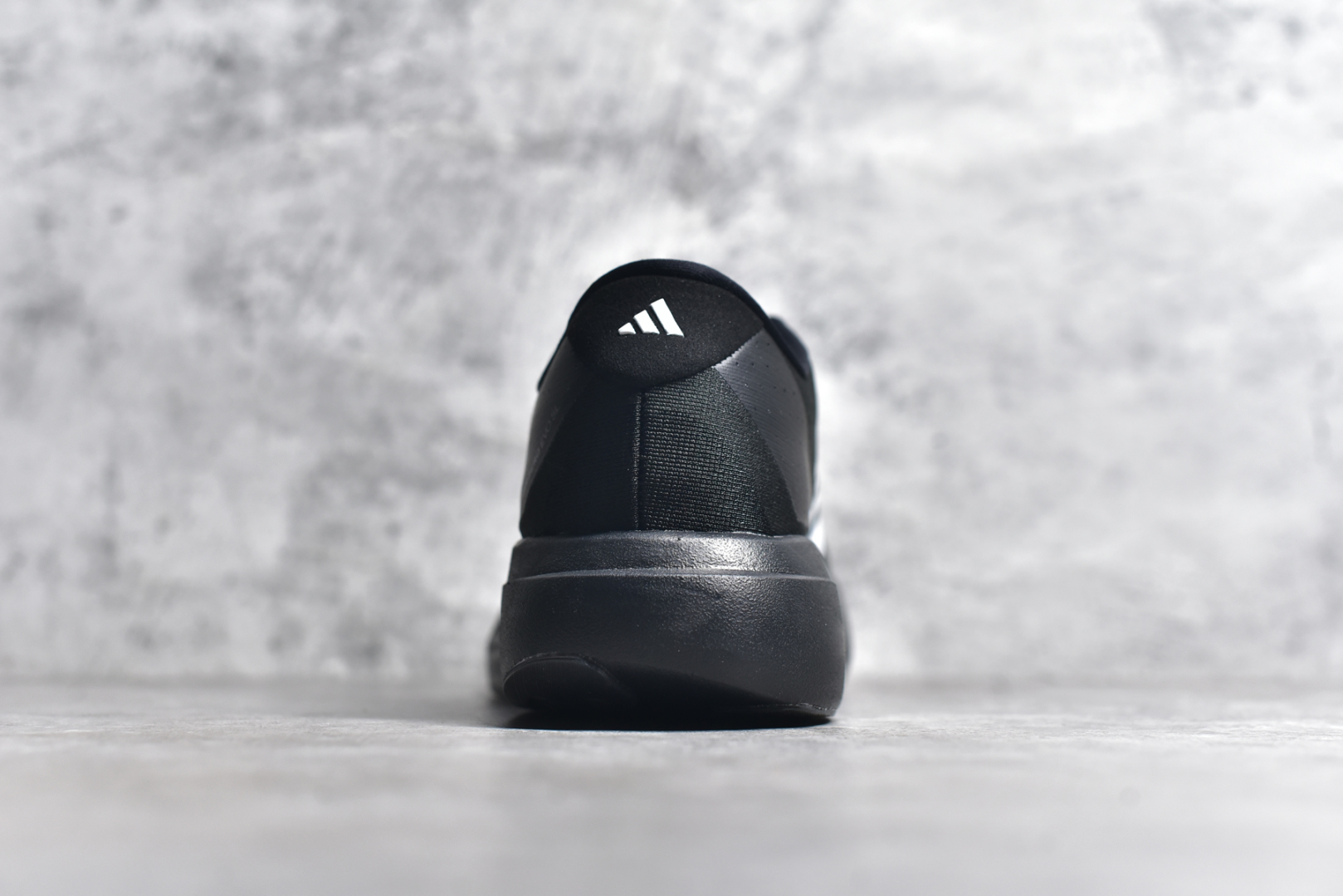 图片[5]-#AD Adizero Evo SL JH6206 阿迪超轻透气缓震跑鞋 #以令人难以置信的138克重量，刷新了跑鞋轻量化的记录，阿迪在材料科学和工艺技术上的深厚积累。 #全新鞋款采用Lightweight Upper材料，让穿着者几乎能够体验到一种\”裸足\”的感觉 尺码：39 40 40.5 41 42 42.5 43 44 44.5 45-选品中心