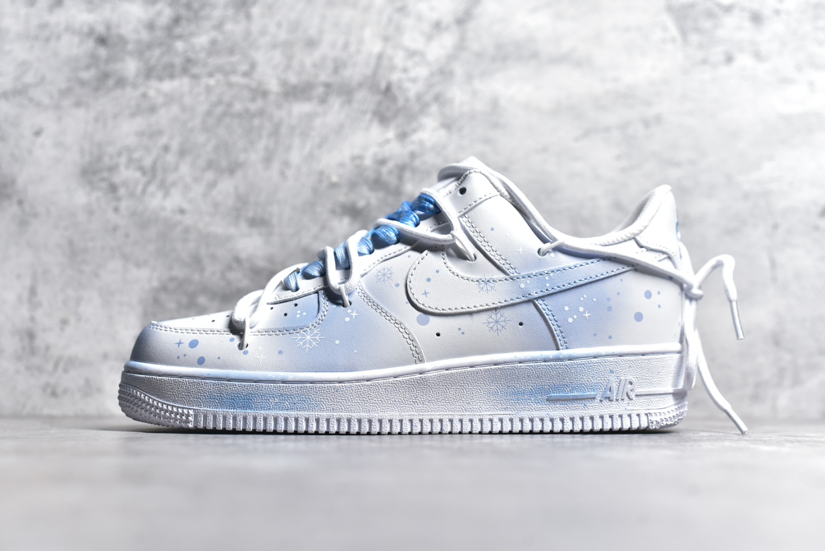 #NK Air Force 1\’07 Low 雪花扎染 空军一号绑带低帮休闲板鞋 ZH0316-057 #定制皮料 原厂3D打印 定制鞋盒 原楦原纸板 纯正空军版型 内置全掌气垫 尺码：36 36.5 37.5 38 38.5 39 40 40.5 41 42 42.5 43 44 44.5 45-选品中心