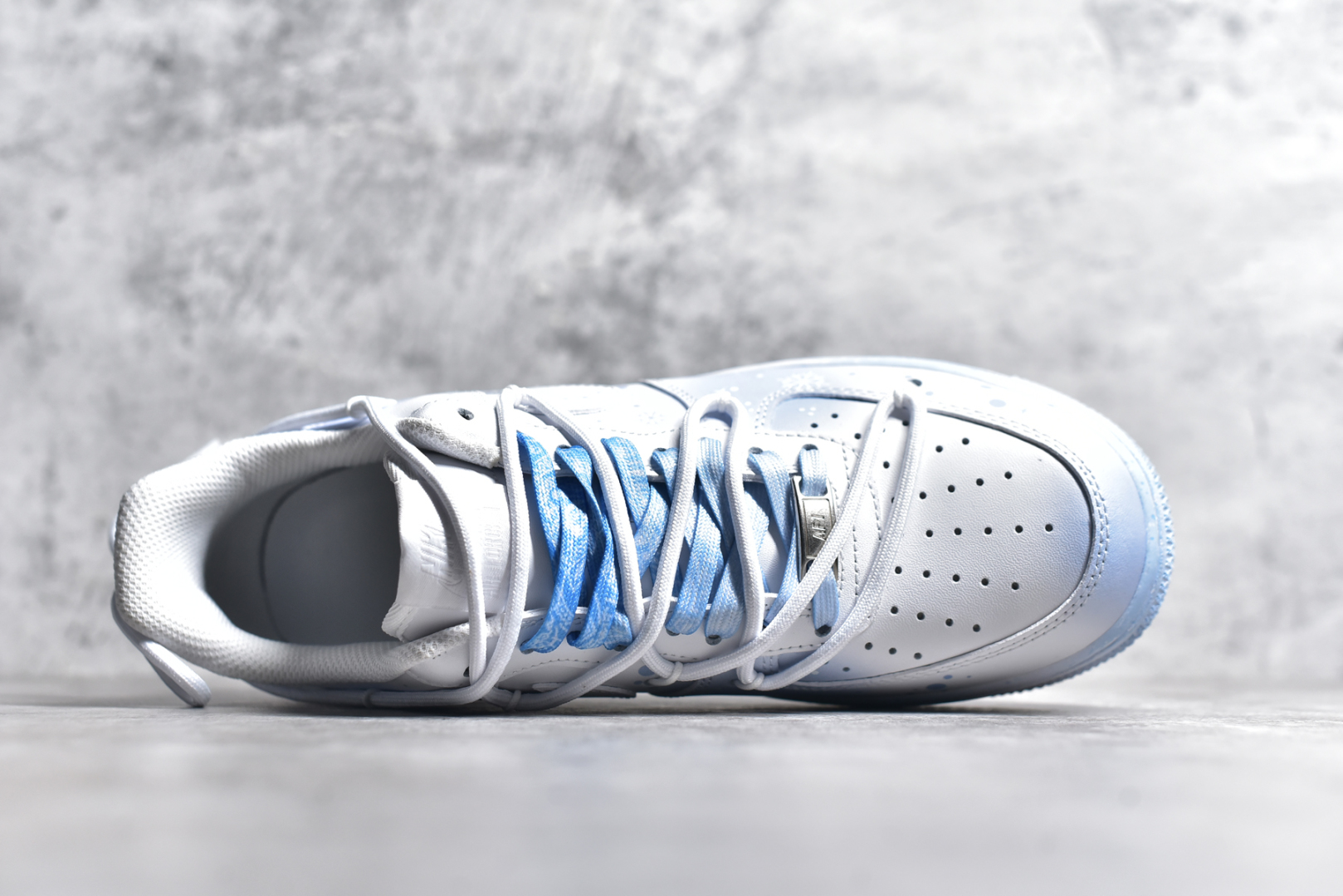图片[4]-#NK Air Force 1\’07 Low 雪花扎染 空军一号绑带低帮休闲板鞋 ZH0316-057 #定制皮料 原厂3D打印 定制鞋盒 原楦原纸板 纯正空军版型 内置全掌气垫 尺码：36 36.5 37.5 38 38.5 39 40 40.5 41 42 42.5 43 44 44.5 45-选品中心