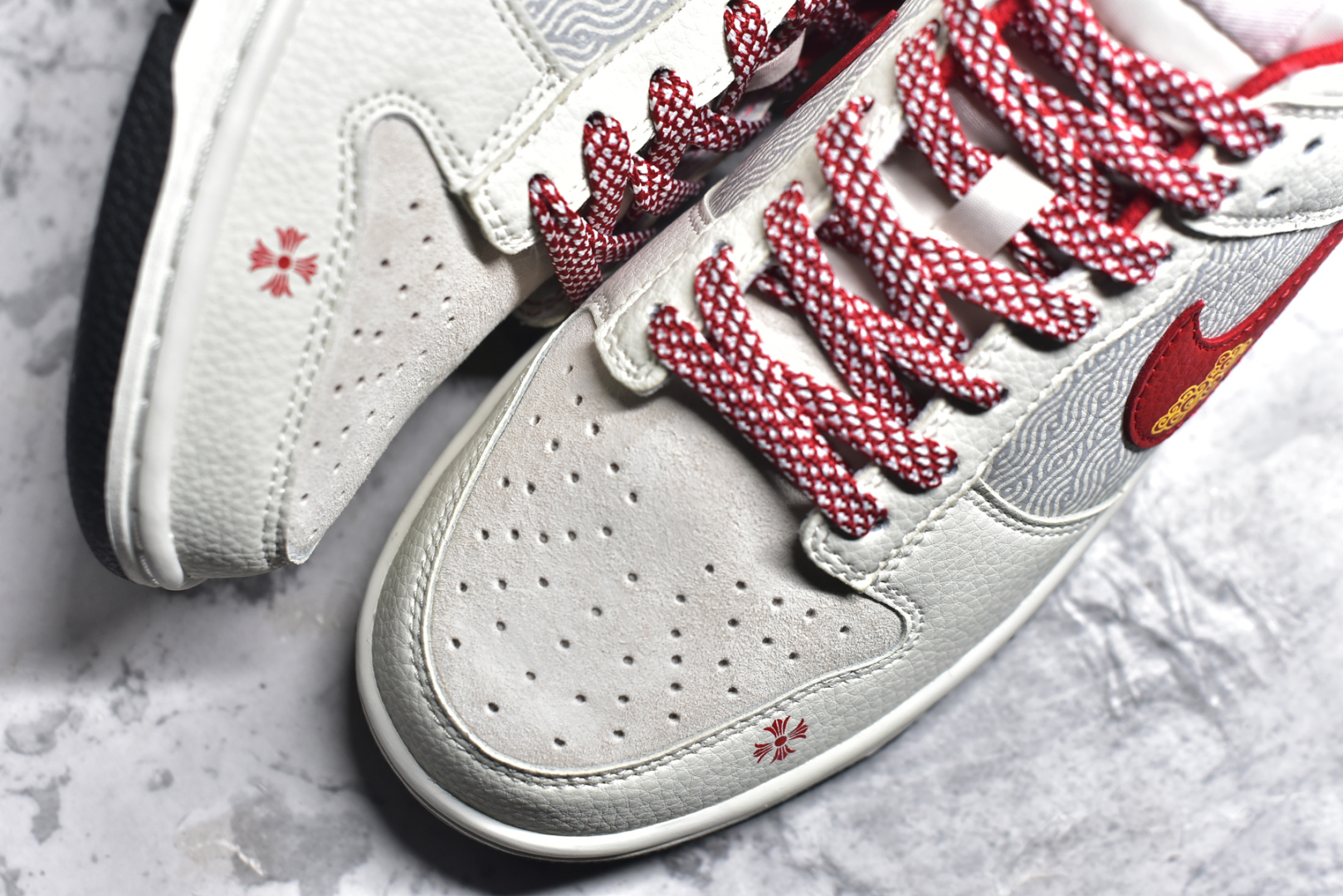 图片[8]-#NK SB Dunk Low 蛇年限定 祥云红勾 周年高端定制 低帮休闲板鞋 DJ2024-094 #定制鞋盒 大厂纯原品质出货 超高清洁度 皮料切割干净无任何毛边 细节完美 尺码：36 36.5 37.5 38 38.5 39 40 40.5 41 42 42.5 43 44 44.5 45-选品中心