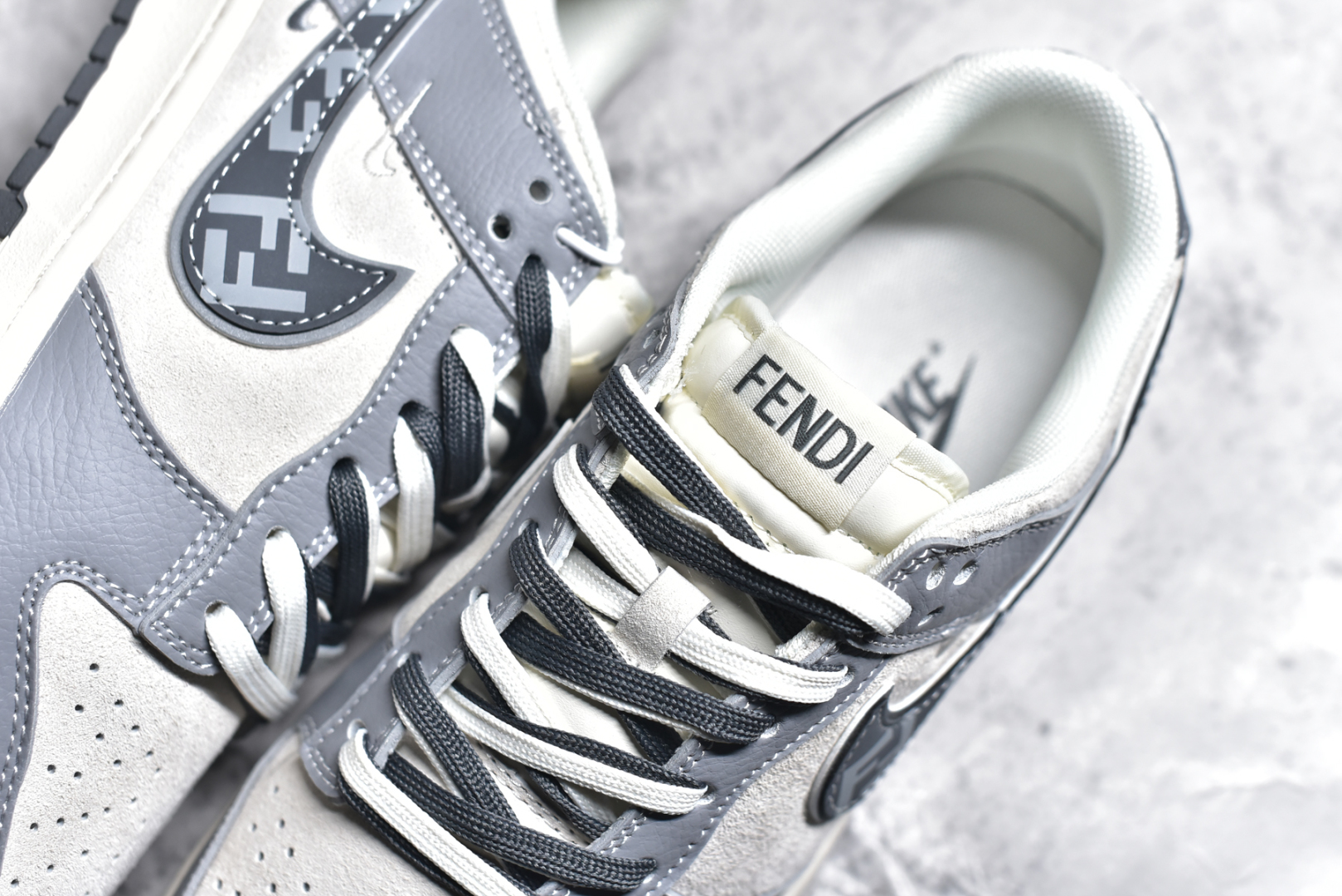 图片[9]-#Nk SB Dunk Low 芬迪联名 灰白灰勾 周年高端定制 低帮休闲板鞋 DM6868-021 #定制鞋盒 大厂纯原品质出货 超高清洁度 皮料切割干净无任何毛边 细节完美 尺码：36 36.5 37.5 38 38.5 39 40 40.5 41 42 42.5 43 44 44.5 45-选品中心