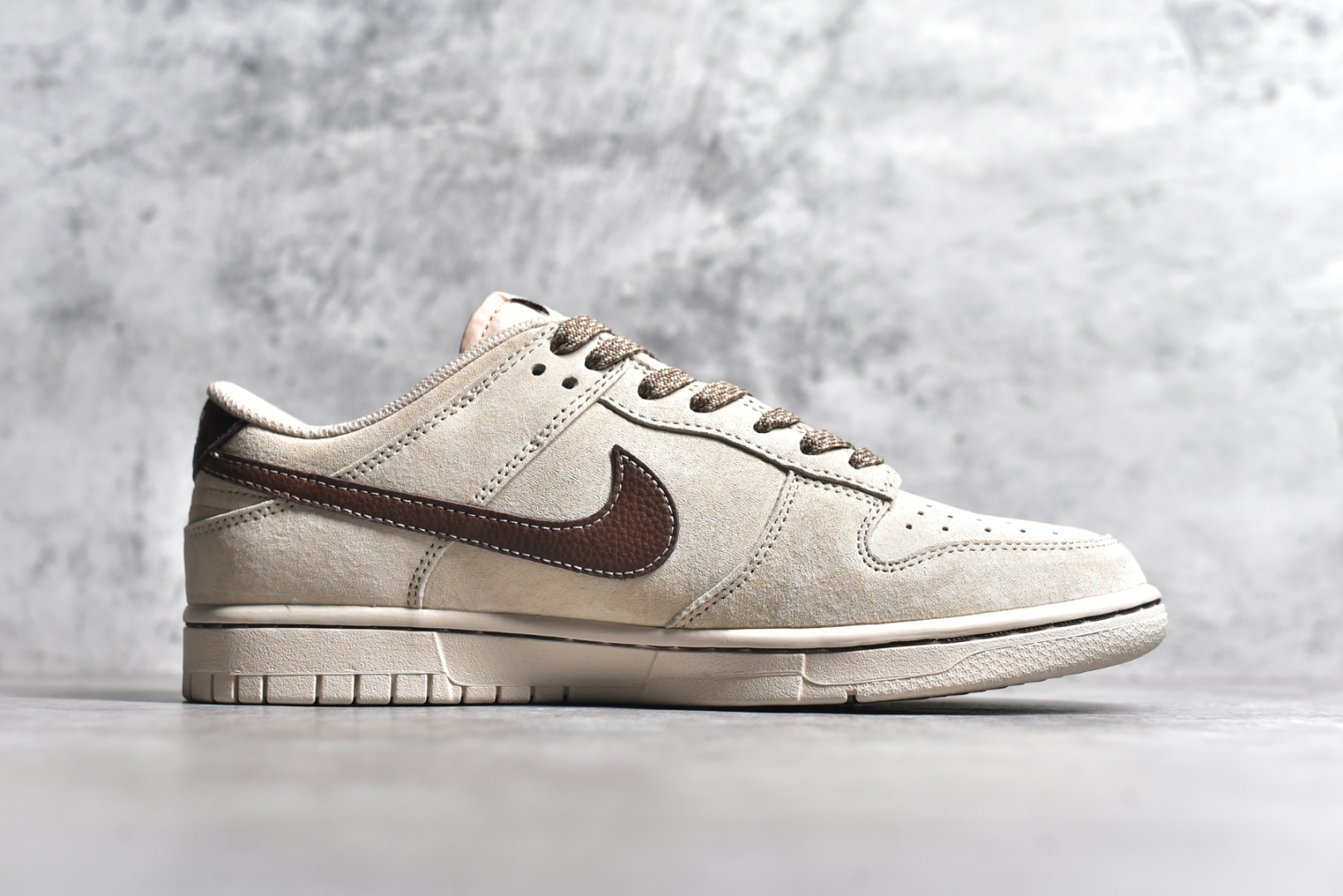 图片[3]-#Nk SB Dunk Low 北面蛇年联名 猪八咖啡勾 周年高端定制 低帮休闲板鞋 DJ2024-086 #定制鞋盒 大厂纯原品质出货 超高清洁度 皮料切割干净无任何毛边 细节完美 尺码：36 36.5 37.5 38 38.5 39 40 40.5 41 42 42.5 43 44 44.5 45-选品中心