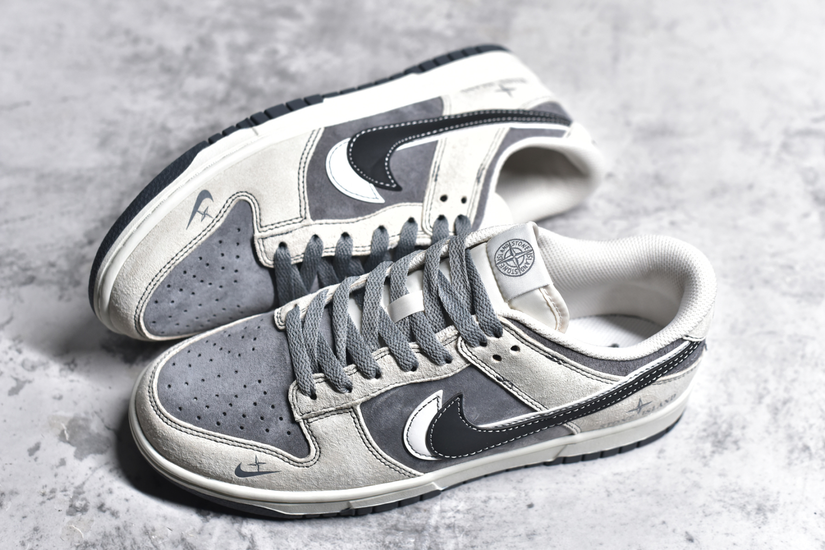 图片[7]-#Nk SB Dunk Low 石头岛联名 黑白双勾 周年高端定制 低帮休闲板鞋 DJ2024-087 #定制鞋盒 大厂纯原品质出货 超高清洁度 皮料切割干净无任何毛边 细节完美 尺码：36 36.5 37.5 38 38.5 39 40 40.5 41 42 42.5 43 44 44.5 45-选品中心