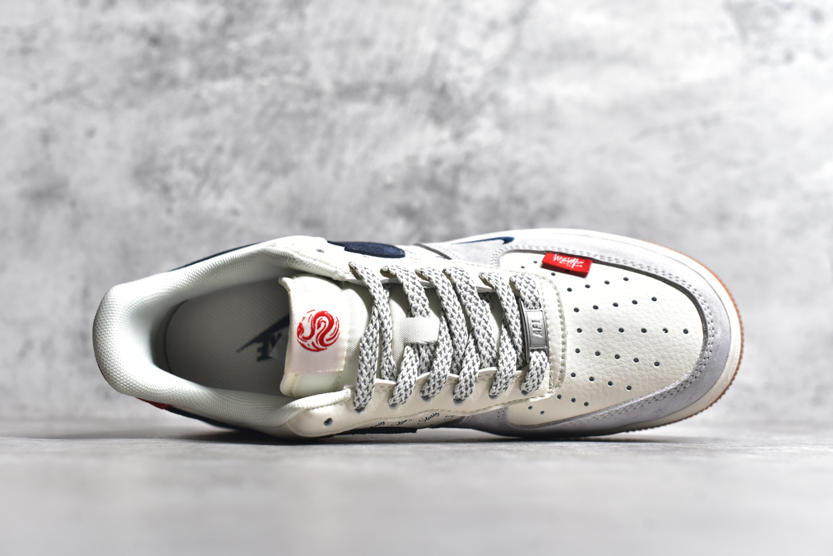 图片[4]-#NK Air Force 1\’07 Low 斯图西联名蛇年限定 小红蛇 空军一号低帮休闲板鞋 XS1958-502 #原楦头原纸板 原装鞋盒 定制五金配件 内置全掌气垫 原厂鞋底 尺码：36 36.5 37.5 38 38.5 39 40 40.5 41 42 42.5 43 44 44.5 45-选品中心