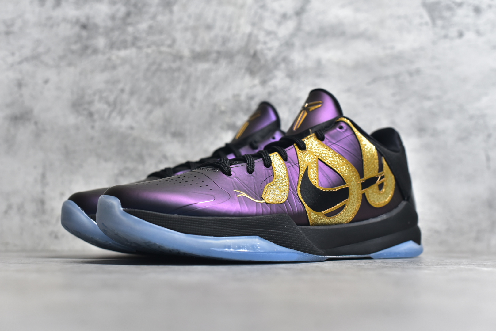 图片[2]-#NK Zoom Kobe 5 联名 科比五代 #Zoom Turbo气垫➕后掌EVA缓震 实战配置直接拉满 #原楦纸板开发 鞋身流线型、后跟塑形，区分土肥圆 #原档数据3D打印 鞋面细节匹配原版 #全身鞋材卡料色独家定制 唯一正确喷漆SWOOSH #NK专利Flyknit飞线科技，给予鞋身足够抗扭矩力 #真实底模 实战利器 专供海外市场 货号：IB4481-500 尺码：39-48-选品中心