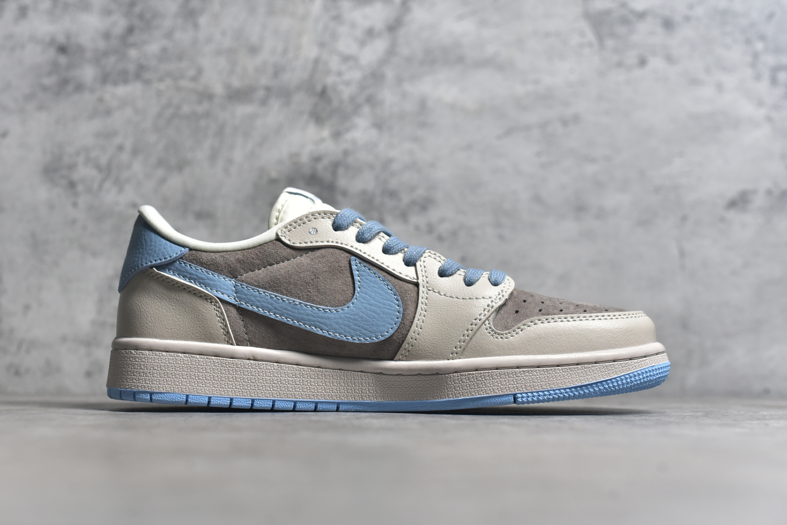 图片[3]-#乔丹Travis Scott x Fragment Design x Jordan Air Jordan 1 Low OG SP AJ1 乔1LV联名 蔚蓝猪八 低帮文化休闲板鞋 尺码：36 36.5 37.5 38 38.5 39 40 40.5 41 42 42.5 43 44 货号： LX1988-101-选品中心