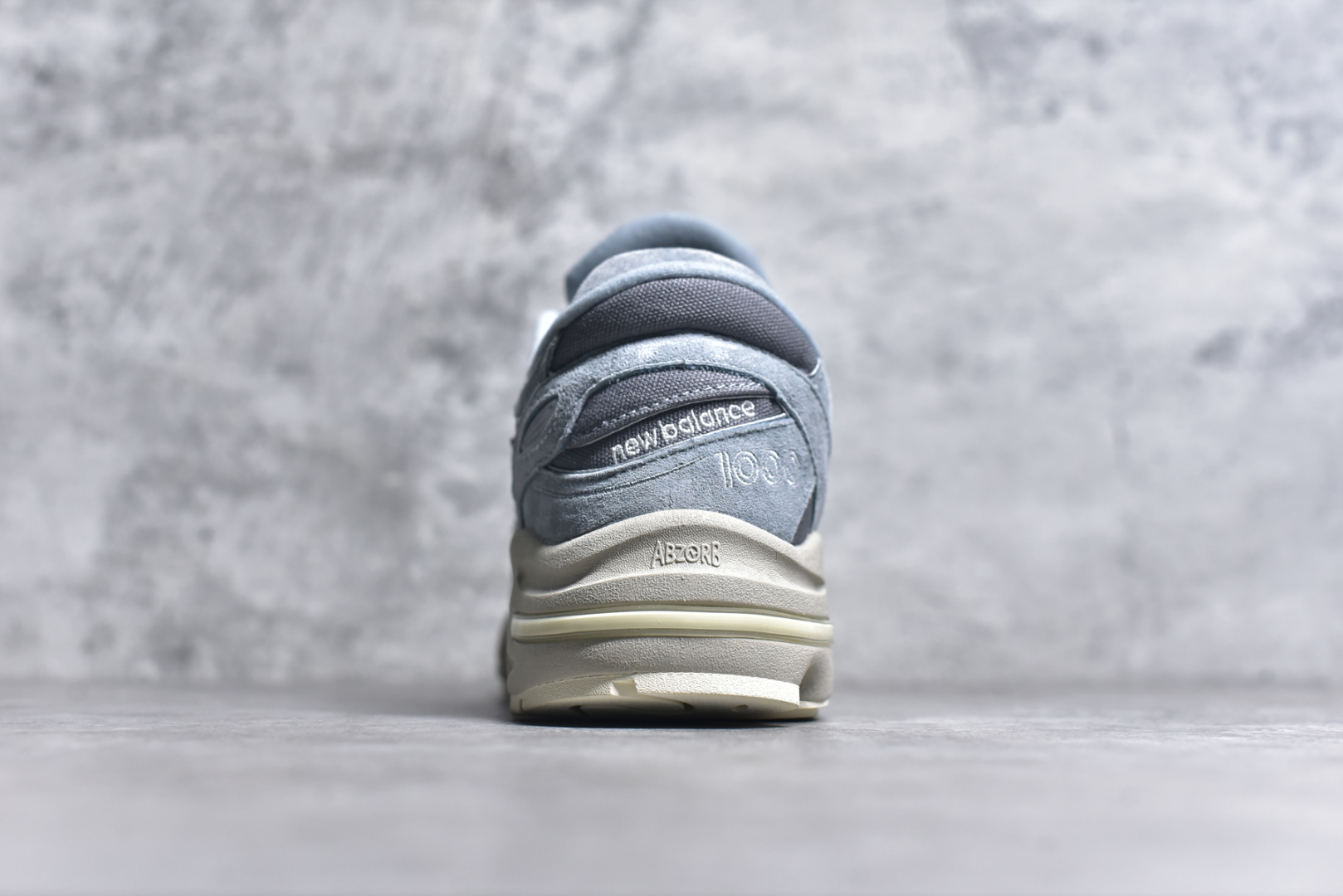 图片[5]-#新百伦New Balance 1000 系列低帮复古老爹风休闲运动跑步鞋 New Balance 在不同配色上其鞋面材质呈现不同感觉，无论是运动风抑或是高级质感，都让人能够有更多种选择 货号：M1000KQ 尺码：36 37 37.5 38 38.5 39.5 40 40.5 41.5 42 42.5 43 44 45 46-选品中心