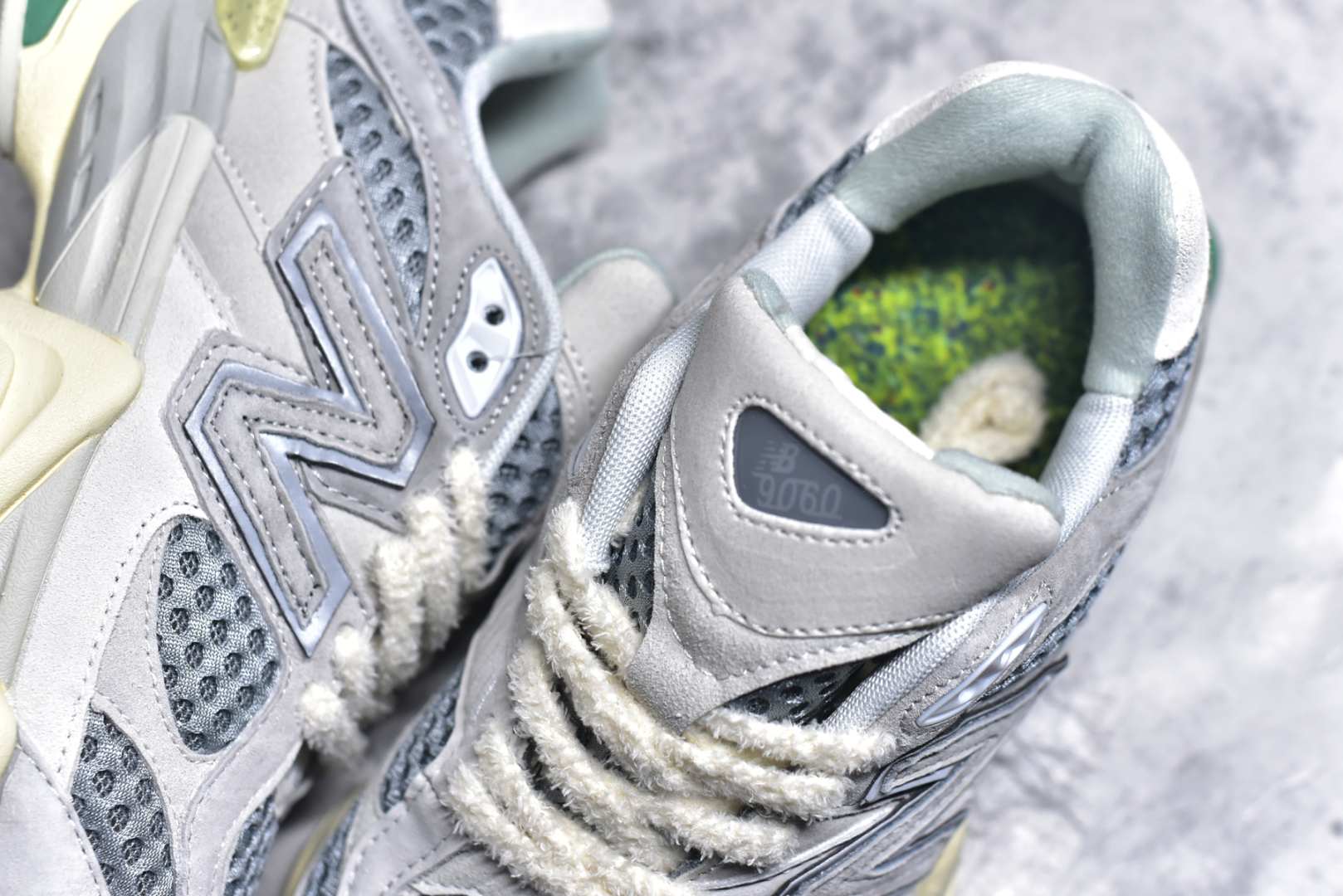 图片[9]-#NB 新百伦 New Balance NB9060小象蹄男女款9060舒适百搭老爹鞋。全新 9060 款式将经典风格与现代设计融合到日常多功能性中。 9060 重新诠释了源自经典 99X 型号的熟悉元素，其灵感来自于 Y2K 时代的未来主义和美学。 鞋面在990 的基础中进行了扩展和使用，以提供可见的运动感，中底采用 ABZORB 和 SBS 熟悉的缓震平台以提供舒适感。 类型：男女鞋 尺码：36-45含半码-选品中心