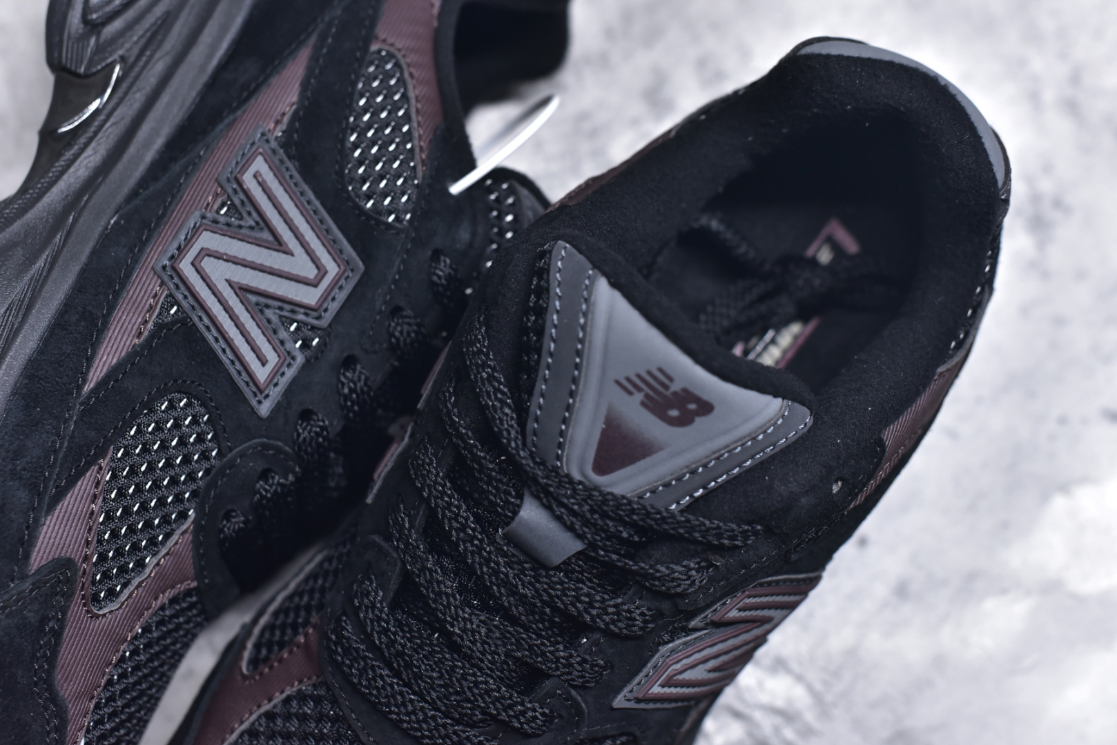 图片[9]-# NB新百伦New Balance M2010系列低帮复古老爹风休闲运动慢跑鞋 采用猪巴革拼接透气网眼衬垫织物鞋面材质 T-Beam大底提供足步弓支撑,保持步态稳定 加入了ENCAP材质缓震中底❗禧记忆焕发新生活力！ 货号：M2010RN 尺码：36-46.5-选品中心