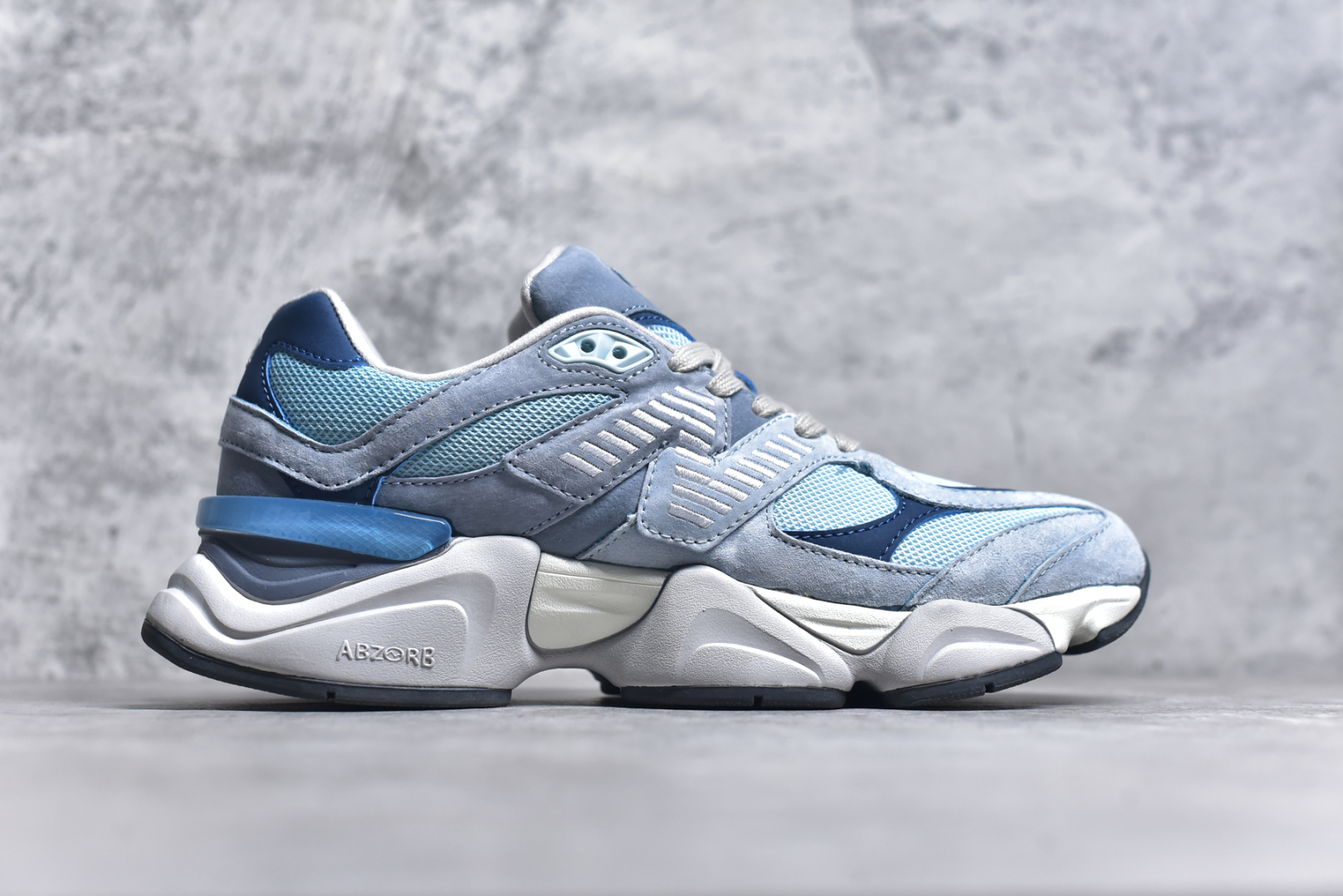 图片[3]-#NB 新百伦 New Balance NB9060小象蹄男女款9060舒适百搭老爹鞋。全新 9060 款式将经典风格与现代设计融合到日常多功能性中。 9060 重新诠释了源自经典 99X 型号的熟悉元素，其灵感来自于 Y2K 时代的未来主义和美学。 鞋面在990 的基础中进行了扩展和使用，以提供可见的运动感，中底采用 ABZORB 和 SBS 熟悉的缓震平台以提供舒适感。 类型：男女鞋 尺码：36-45含半码-选品中心