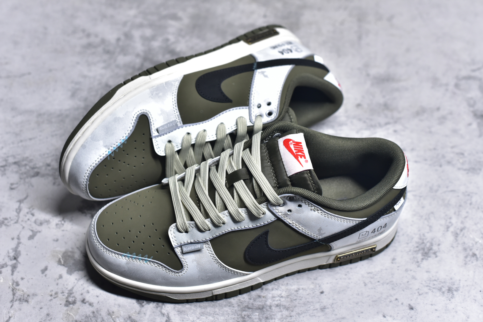 图片[7]-#Nk SB Dunk Low 故障码 周年高端定制 低帮休闲板鞋 GW1220-010  #定制鞋盒 大厂纯原品质出货 超高清洁度 皮料切割干净无任何毛边 细节完美   尺码：36 36.5 37.5 38 38.5 39 40 40.5 41 42 42.5 43 44 44.5 45-选品中心
