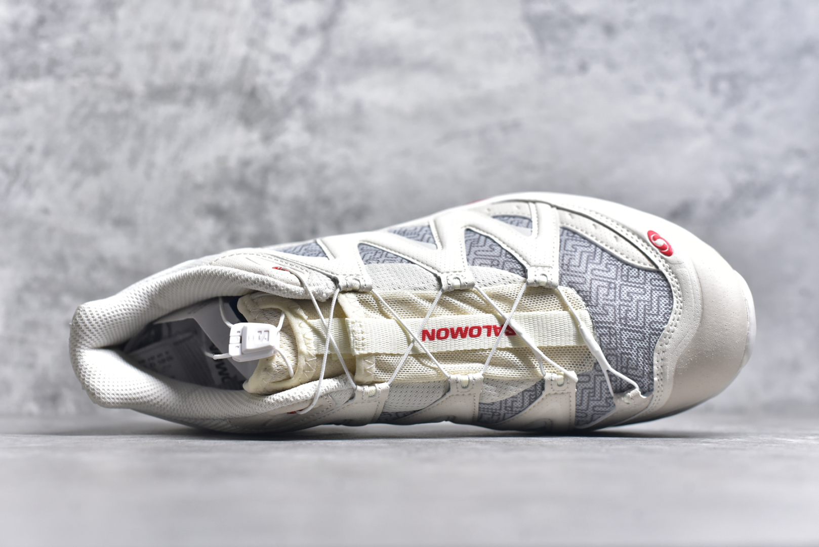 图片[4]-#Salomon XT-QUEST ADV 萨洛蒙潮流越野机能户外功能鞋 纯原外贸平台特供订单 耗时半年巨作 全套原纸板楦头开发 原厂特供网布配套加持 确保原汁原味 完美呈现版型 原档数据独家私模五层组合大底 男女鞋同步官方开发至46.5 原装Ortholite轻量化鞋垫 中底布带钢印编号 原厂TPU锁扣 进口港宝加持 后跟自然饱满 还原公司包裹性 基于 SALOMON 初代 XT 鞋身造型并搭载 4D ADVANCED CHASSIS™ 大底打造而成 为这款 XT-QUEST 带来了多项足部控制与保护等功能性 如在运动过程中控制左右晃动的过程而提高稳定性、改善长途越野过程中足中到足尖的过渡、提高感知岩石的精确度以抵抗尖锐物体对脚底的伤害以及采用动态缓冲来增强穿着舒适感 从而减轻疲劳感 使 XT-QUEST 成为一双舒适且安全的户外之履 尺码：36 36.5 37.5 38 38.5 39 40 40.5 41 42 42.5 43 44 44.5 45 46 46.5 50-选品中心