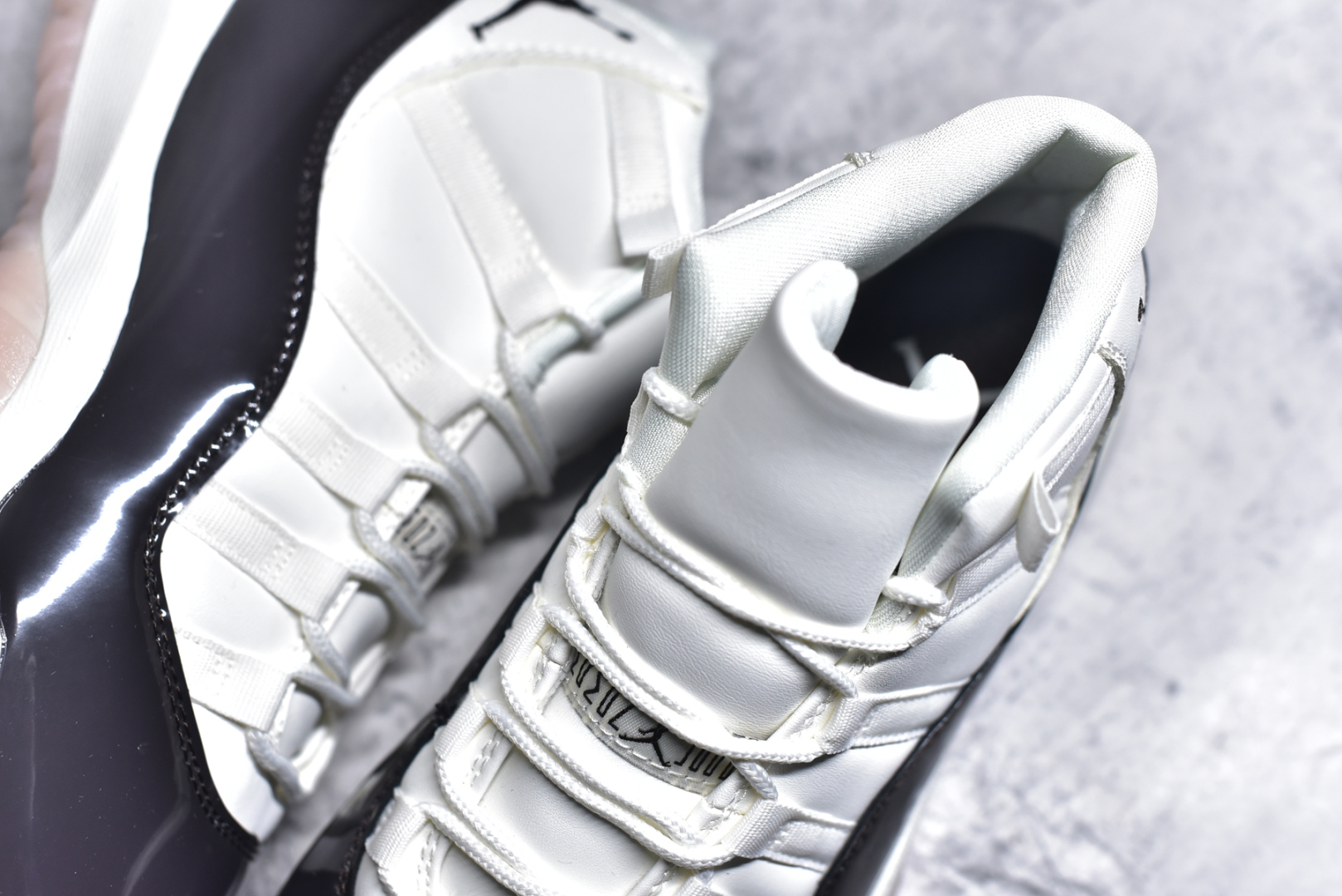 图片[9]-#Air Jordan 11 Retro 💯外贸平台独立订单 大厂出品 原楦原档案数据开模打造 原厂中底拉帮钢印 原厂漆皮 防冻不开裂 头层皮料 原装鞋撑 水晶大底正确色度色泽 原楦原数据刺绣 原厂车缝走线及对位 毫厘不差 飞人logo采用原数据电脑刺绣 原装正品碳纤维真实碳板 增强抗扭 原内标 原盒标 正确官方原盒 原厂防氧化水晶外底 原厂配套厂全掌solo气垫 尺码：36-47.5-选品中心