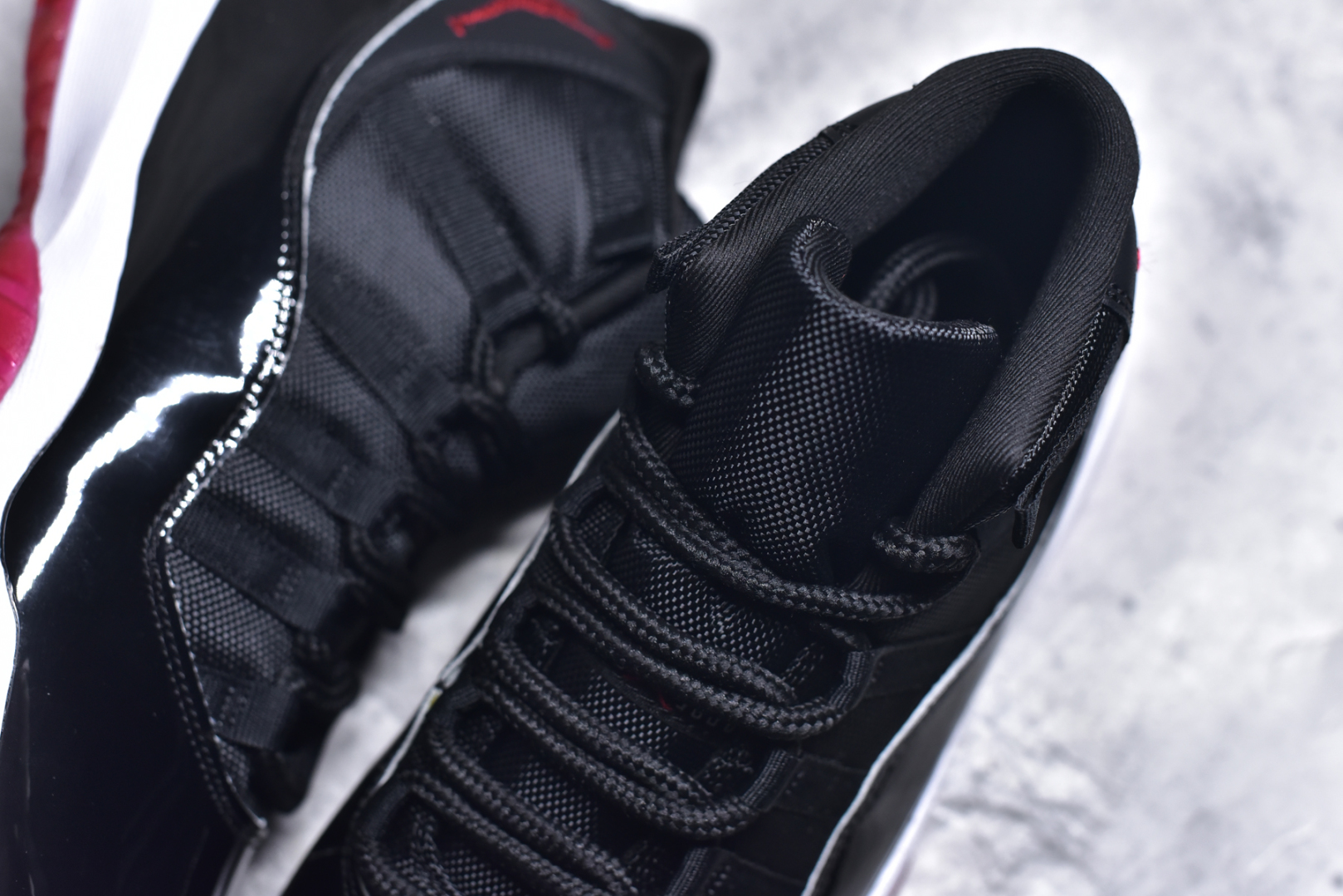 图片[9]-#Air Jordan 11 Retro 💯外贸平台独立订单 大厂出品 原楦原档案数据开模打造 原厂中底拉帮钢印 原厂漆皮 防冻不开裂 头层皮料 原装鞋撑 水晶大底正确色度色泽 原楦原数据刺绣 原厂车缝走线及对位 毫厘不差 飞人logo采用原数据电脑刺绣 原装正品碳纤维真实碳板 增强抗扭 原内标 原盒标 正确官方原盒 原厂防氧化水晶外底 原厂配套厂全掌solo气垫 尺码：36-47.5-选品中心