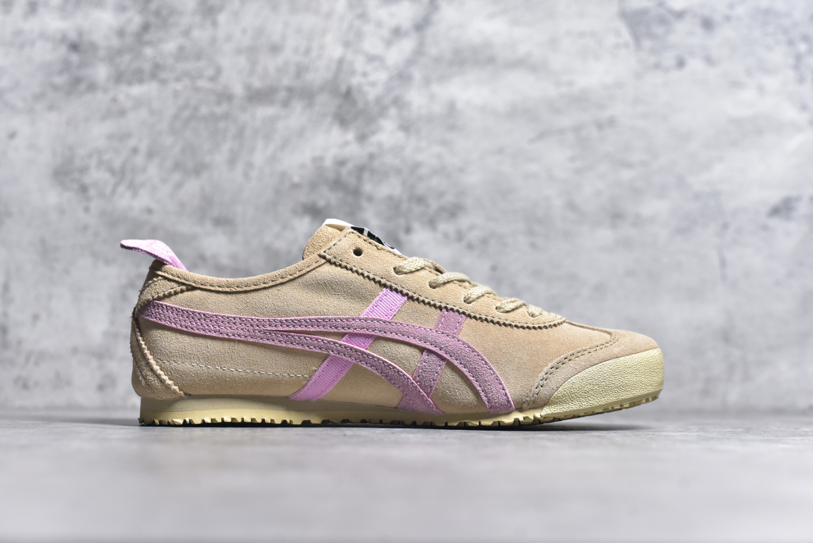 图片[3]-#Onitsuka Tiger鬼塚虎 MEXICO 66 全部原鞋一比一开发 印尼厂Oem原单材料 除成型在PT外 其余全部客供材料 四联官方吊牌 乳胶组合鞋垫 羊皮纸质中底 尺码：36 37 37.5 38 39 39.5 40 40.5 41.5 42 42.5 43.5 44-选品中心