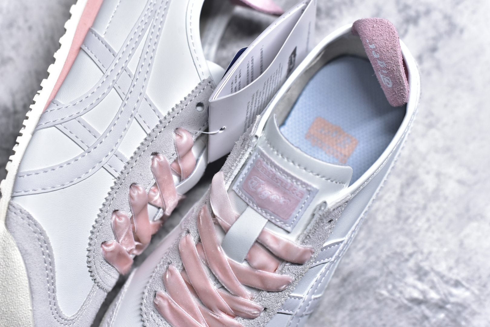 图片[9]-#Onitsuka Tiger鬼塚虎 MEXICO 66 全部原鞋一比一开发 印尼厂Oem原单材料 除成型在PT外 其余全部客供材料 四联官方吊牌 乳胶组合鞋垫 羊皮纸质中底 尺码：36 37 37.5 38 39 39.5 40 40.5 41.5 42 42.5 43.5 44-选品中心