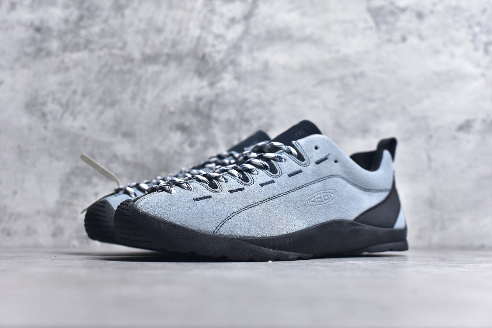 图片[2]-#Keen Jasper Rocks SP 美国人气户外品牌-科恩贾斯珀都市系列复古低帮系带户外风露营徒步登山运动训练鞋 原楦型开发纸版 采用固色翻毛皮鞋面材质 内嵌高密度EVA发泡缓震脚垫 外置一体式包裹防滑防剐蹭耐磨橡胶大底 向经典的90年代致敬 山系神级鞋履 尺码：35 36 37 38 39 40 41 42 43 44 45-选品中心