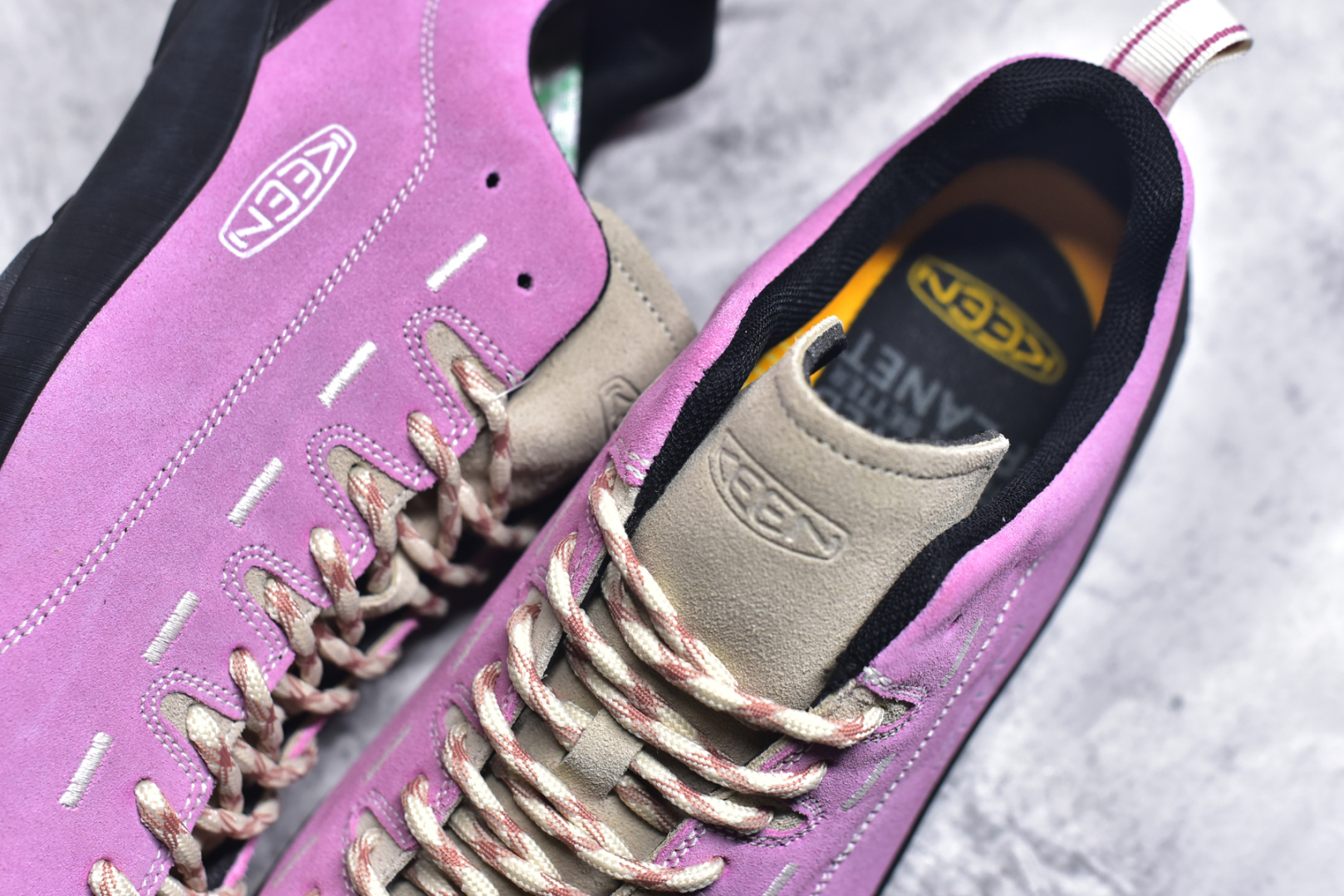 图片[9]-#Keen Jasper Rocks SP 美国人气户外品牌-科恩贾斯珀都市系列复古低帮系带户外风露营徒步登山运动训练鞋 原楦型开发纸版 采用固色翻毛皮鞋面材质 内嵌高密度EVA发泡缓震脚垫 外置一体式包裹防滑防剐蹭耐磨橡胶大底 向经典的90年代致敬 山系神级鞋履 尺码：35 36 37 38 39 40 41 42 43 44 45-选品中心