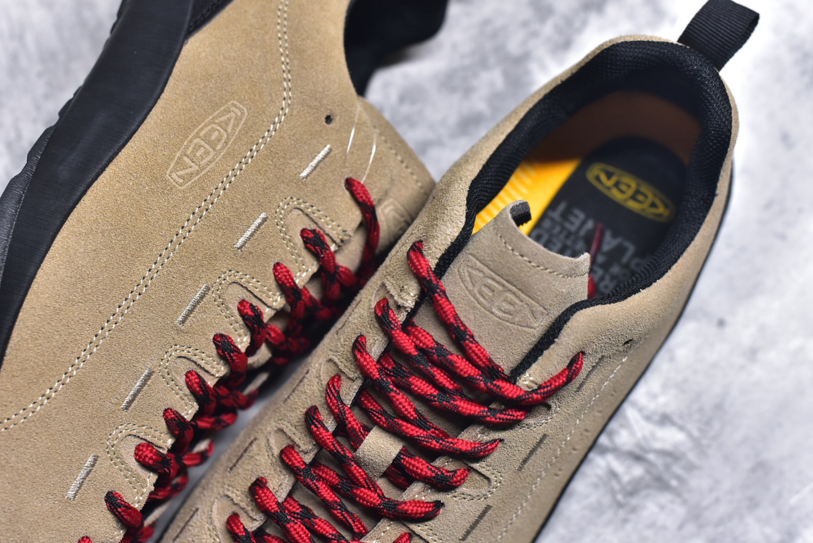 图片[9]-#Keen Jasper Rocks SP 美国人气户外品牌-科恩贾斯珀都市系列复古低帮系带户外风露营徒步登山运动训练鞋 原楦型开发纸版 采用固色翻毛皮鞋面材质 内嵌高密度EVA发泡缓震脚垫 外置一体式包裹防滑防剐蹭耐磨橡胶大底 向经典的90年代致敬 山系神级鞋履 尺码：35 36 37 38 39 40 41 42 43 44 45-选品中心