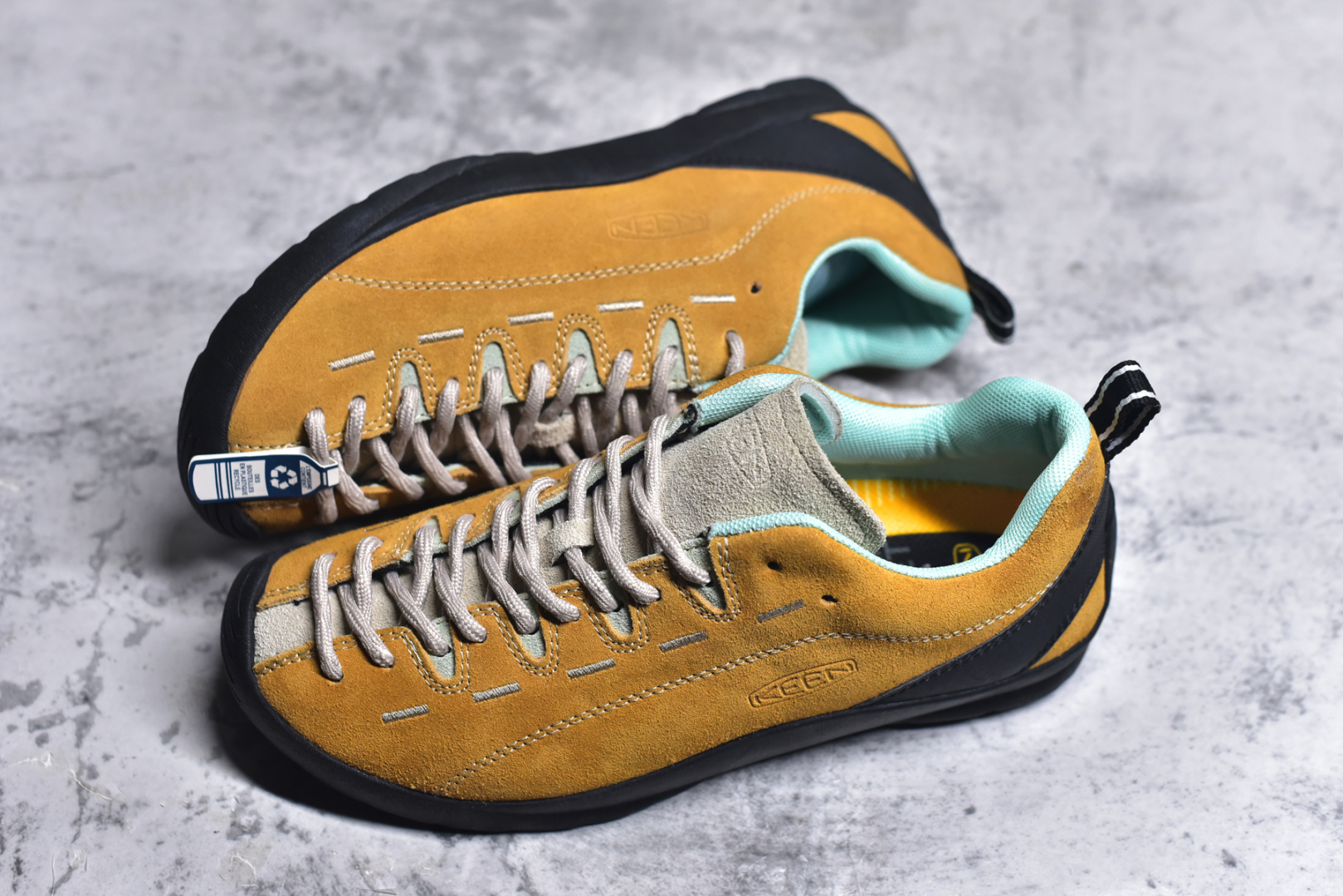 图片[7]-#Keen Jasper Rocks SP 美国人气户外品牌-科恩贾斯珀都市系列复古低帮系带户外风露营徒步登山运动训练鞋 原楦型开发纸版 采用固色翻毛皮鞋面材质 内嵌高密度EVA发泡缓震脚垫 外置一体式包裹防滑防剐蹭耐磨橡胶大底 向经典的90年代致敬 山系神级鞋履 尺码：35 36 37 38 39 40 41 42 43 44 45-选品中心