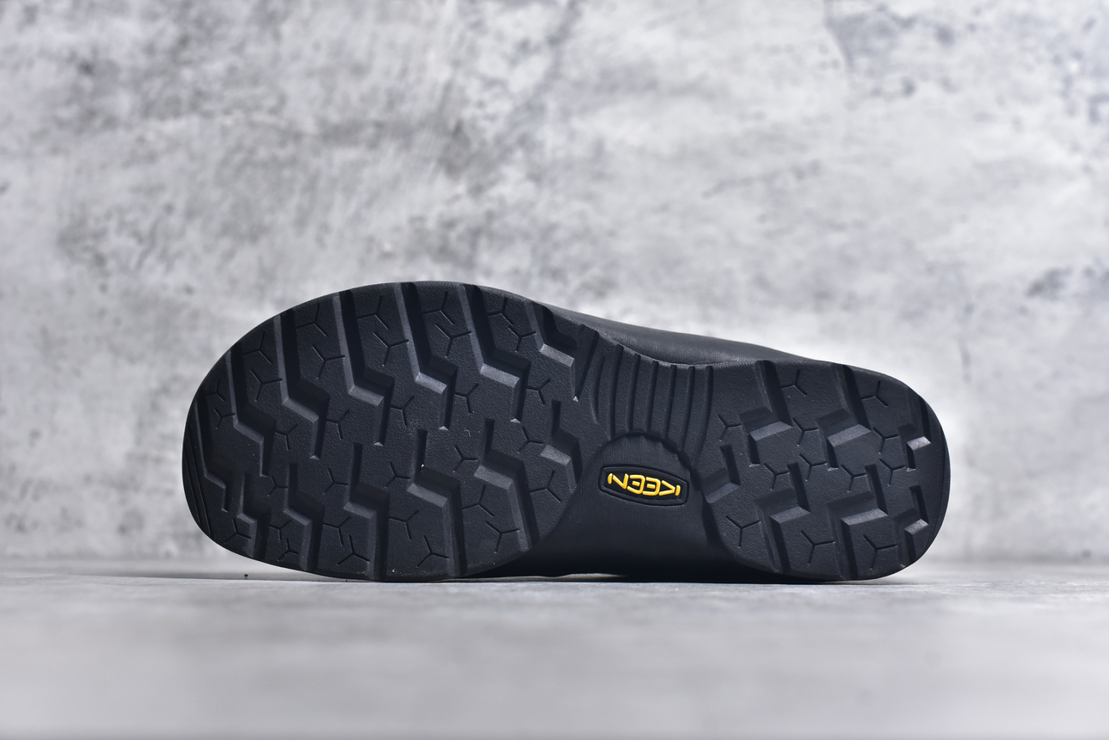 图片[6]-#Keen Jasper Rocks SP 美国人气户外品牌-科恩贾斯珀都市系列复古低帮系带户外风露营徒步登山运动训练鞋 原楦型开发纸版 采用固色翻毛皮鞋面材质 内嵌高密度EVA发泡缓震脚垫 外置一体式包裹防滑防剐蹭耐磨橡胶大底 向经典的90年代致敬 山系神级鞋履 尺码：35 36 37 38 39 40 41 42 43 44 45-选品中心