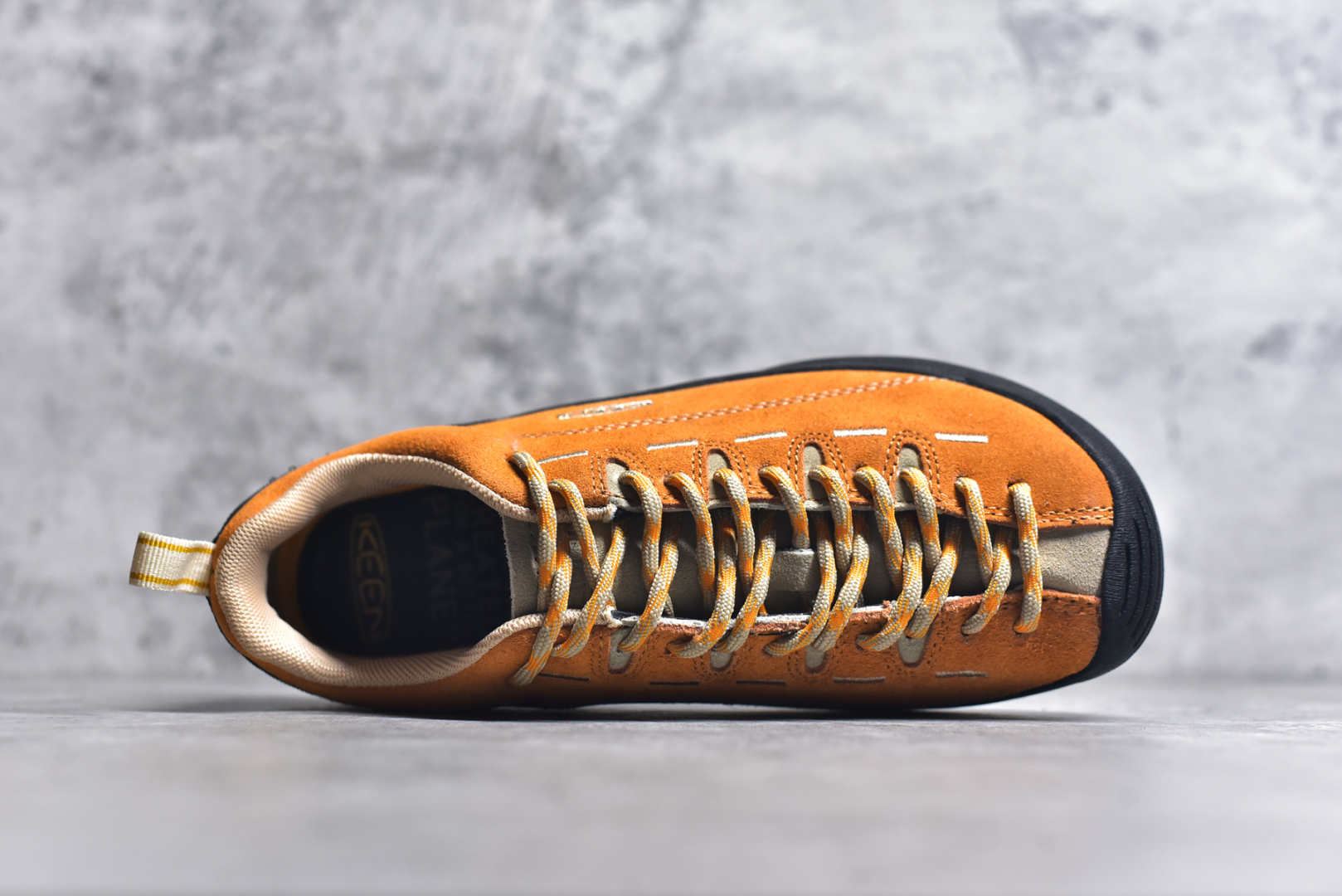 图片[4]-#Keen Jasper Rocks SP 美国人气户外品牌-科恩贾斯珀都市系列复古低帮系带户外风露营徒步登山运动训练鞋 原楦型开发纸版 采用固色翻毛皮鞋面材质 内嵌高密度EVA发泡缓震脚垫 外置一体式包裹防滑防剐蹭耐磨橡胶大底 向经典的90年代致敬 山系神级鞋履 尺码：35 36 37 38 39 40 41 42 43 44 45-选品中心