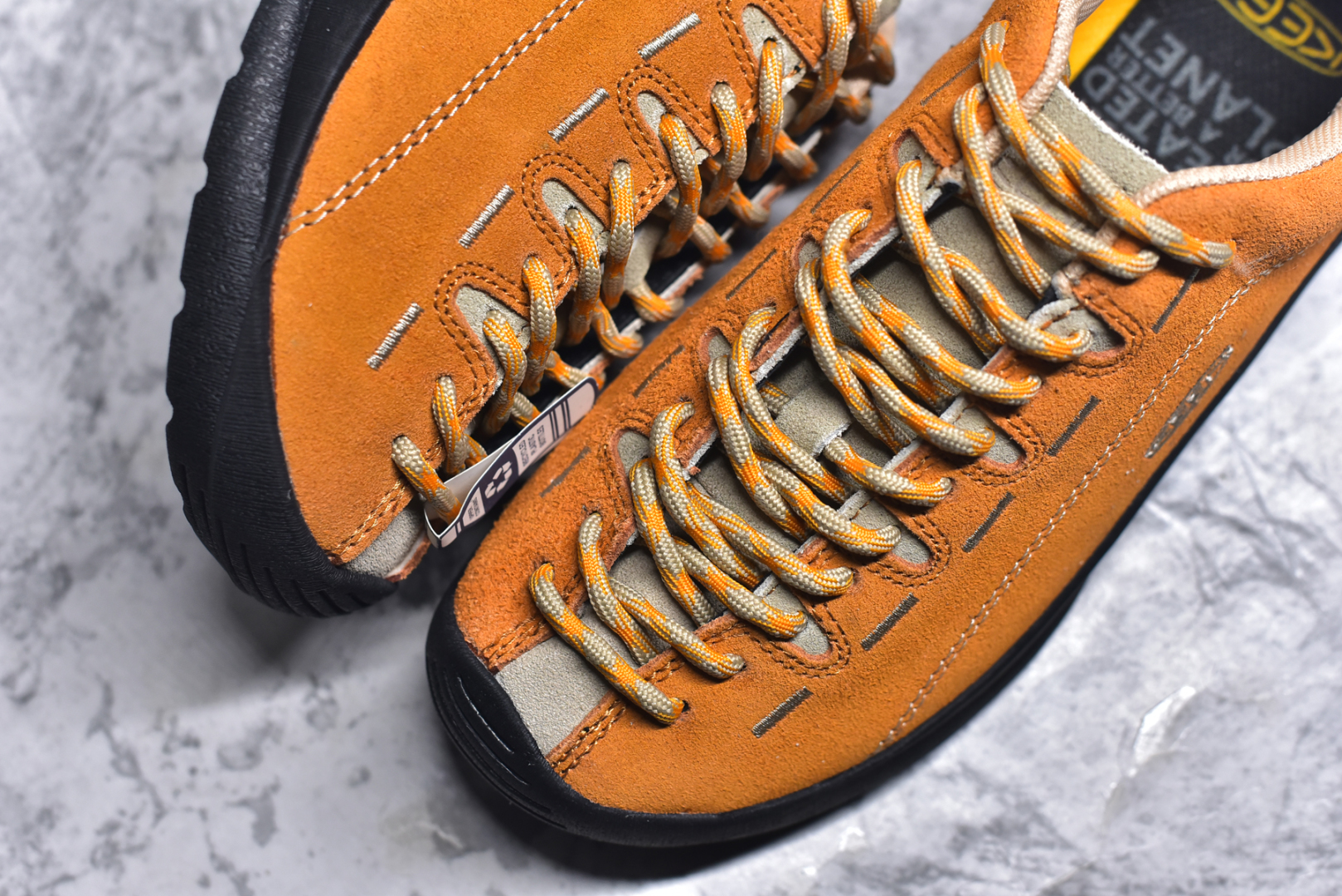 图片[8]-#Keen Jasper Rocks SP 美国人气户外品牌-科恩贾斯珀都市系列复古低帮系带户外风露营徒步登山运动训练鞋 原楦型开发纸版 采用固色翻毛皮鞋面材质 内嵌高密度EVA发泡缓震脚垫 外置一体式包裹防滑防剐蹭耐磨橡胶大底 向经典的90年代致敬 山系神级鞋履 尺码：35 36 37 38 39 40 41 42 43 44 45-选品中心