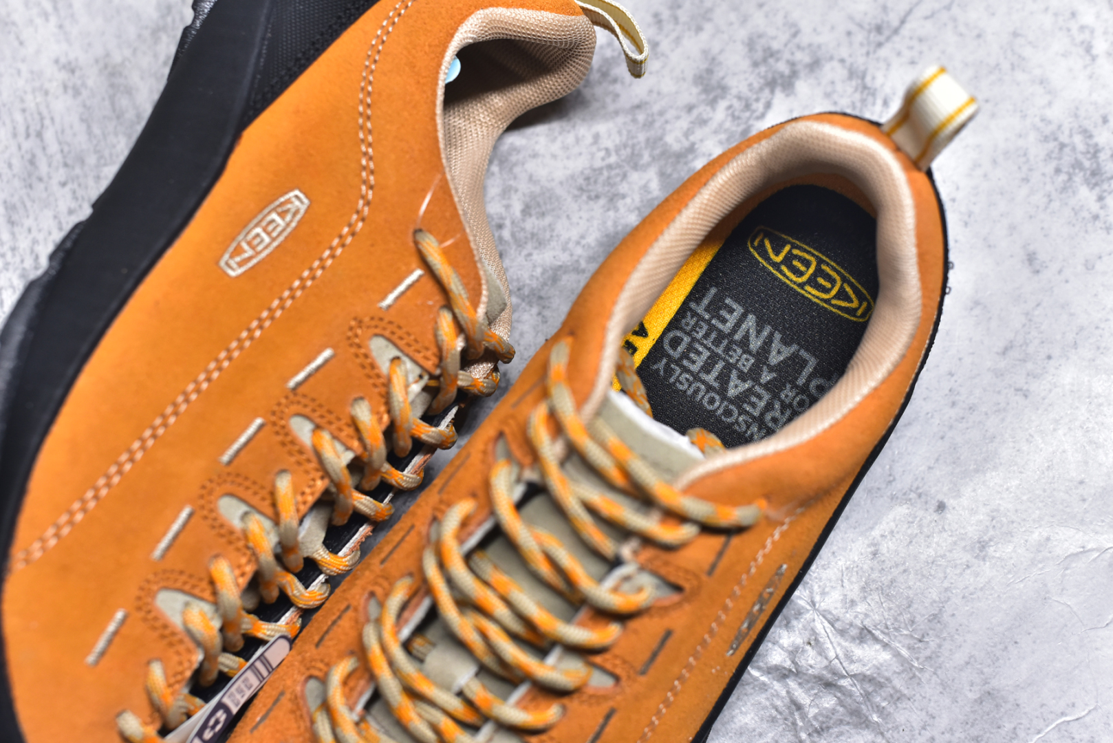 图片[9]-#Keen Jasper Rocks SP 美国人气户外品牌-科恩贾斯珀都市系列复古低帮系带户外风露营徒步登山运动训练鞋 原楦型开发纸版 采用固色翻毛皮鞋面材质 内嵌高密度EVA发泡缓震脚垫 外置一体式包裹防滑防剐蹭耐磨橡胶大底 向经典的90年代致敬 山系神级鞋履 尺码：35 36 37 38 39 40 41 42 43 44 45-选品中心