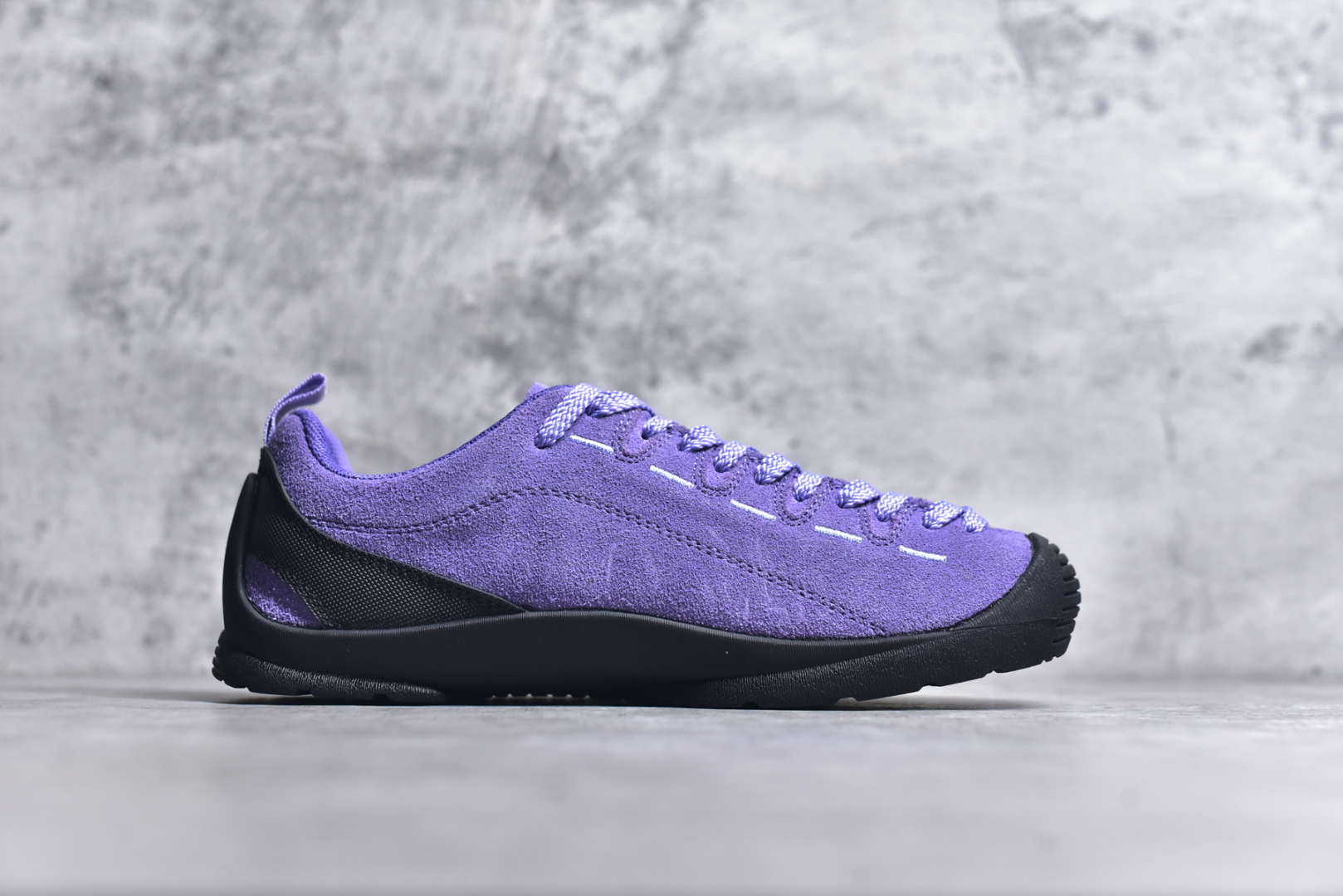 图片[3]-#Keen Jasper Rocks SP 美国人气户外品牌-科恩贾斯珀都市系列复古低帮系带户外风露营徒步登山运动训练鞋 原楦型开发纸版 采用固色翻毛皮鞋面材质 内嵌高密度EVA发泡缓震脚垫 外置一体式包裹防滑防剐蹭耐磨橡胶大底 向经典的90年代致敬 山系神级鞋履 尺码：35 36 37 38 39 40 41 42 43 44 45-选品中心