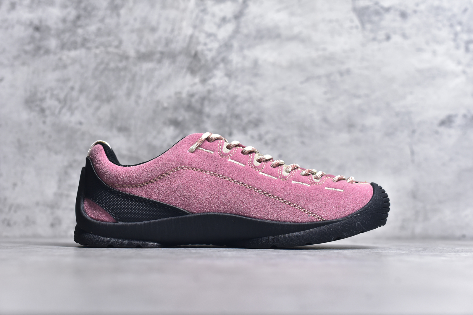 图片[3]-#Keen Jasper Rocks SP 美国人气户外品牌-科恩贾斯珀都市系列复古低帮系带户外风露营徒步登山运动训练鞋 原楦型开发纸版 采用固色翻毛皮鞋面材质 内嵌高密度EVA发泡缓震脚垫 外置一体式包裹防滑防剐蹭耐磨橡胶大底 向经典的90年代致敬 山系神级鞋履 尺码：35 36 37 38 39 40 41 42 43 44 45-选品中心